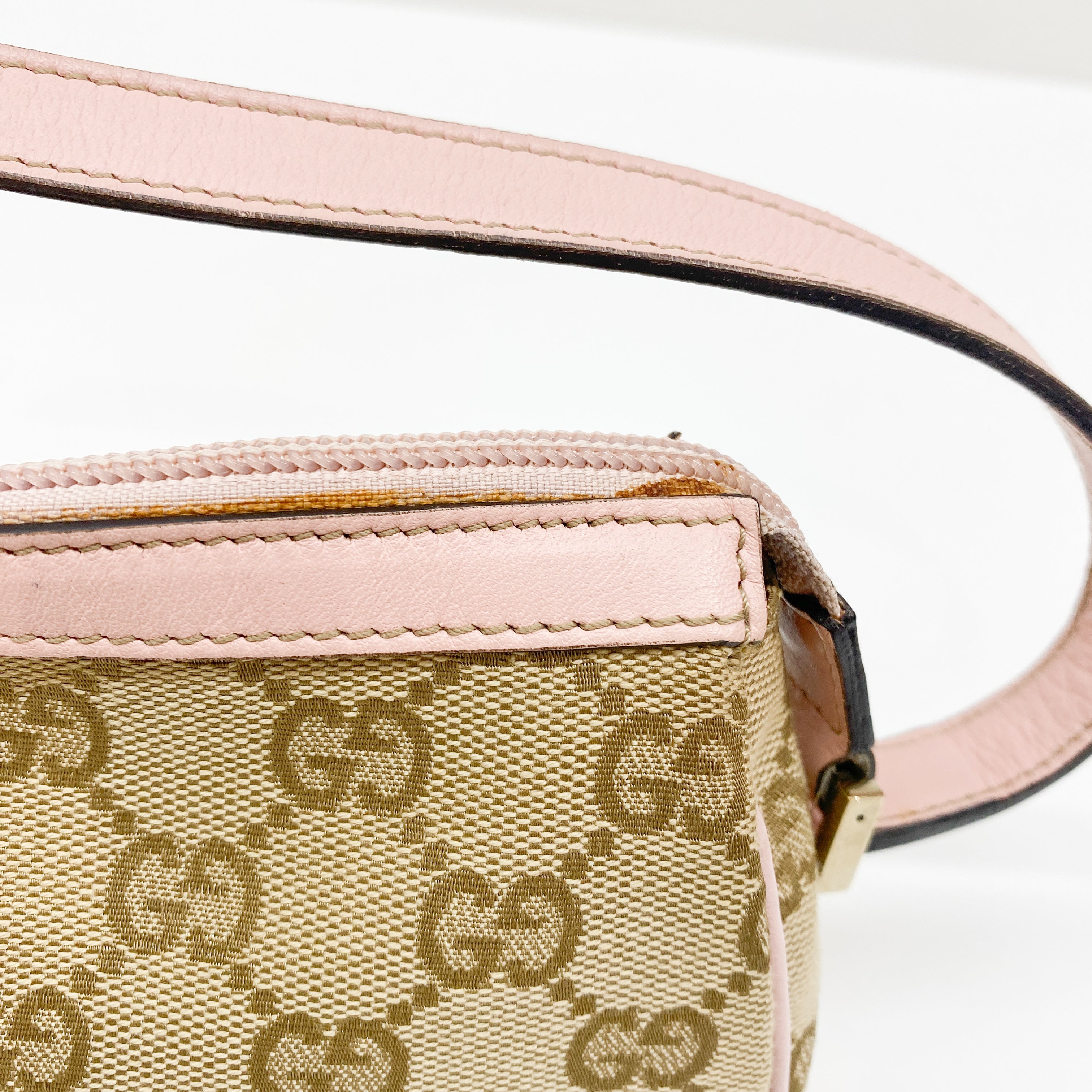 GG Beige Canvas Shoulder Bag