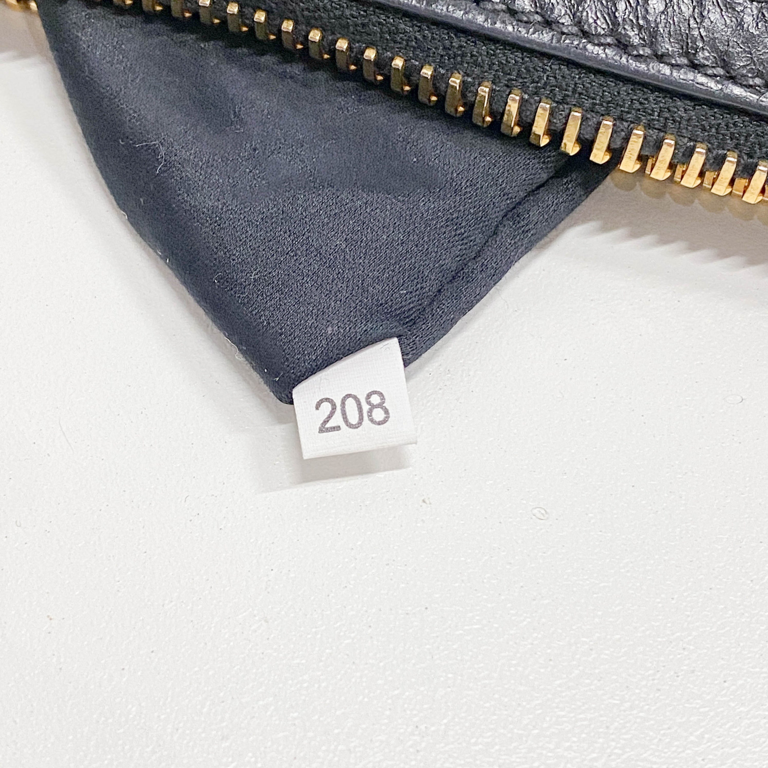 Vitello Black Leather Shoulder Bag