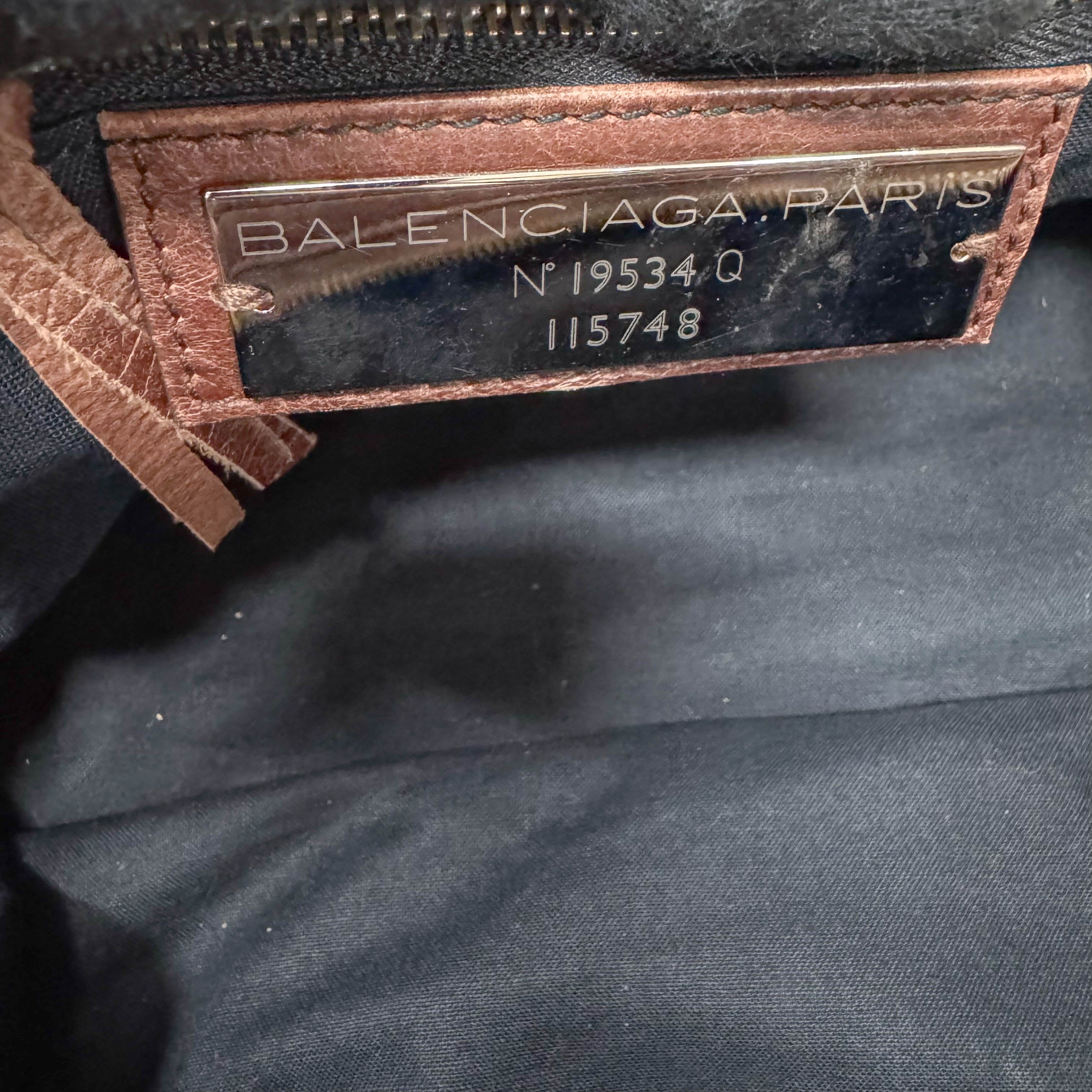 The City Brown Leather Shoulder Bag