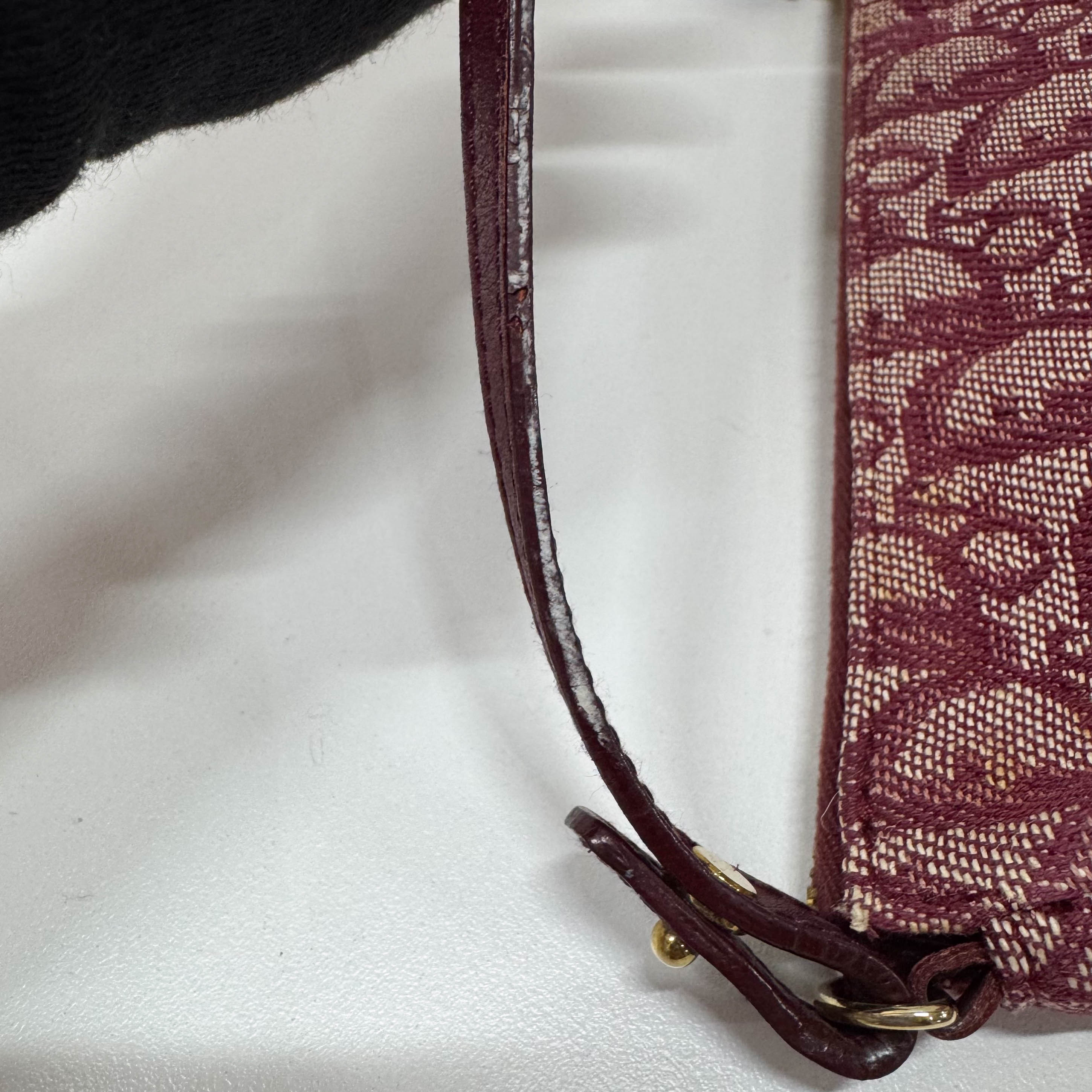 Saddle Red Trotter Canvas Shoulder Bag