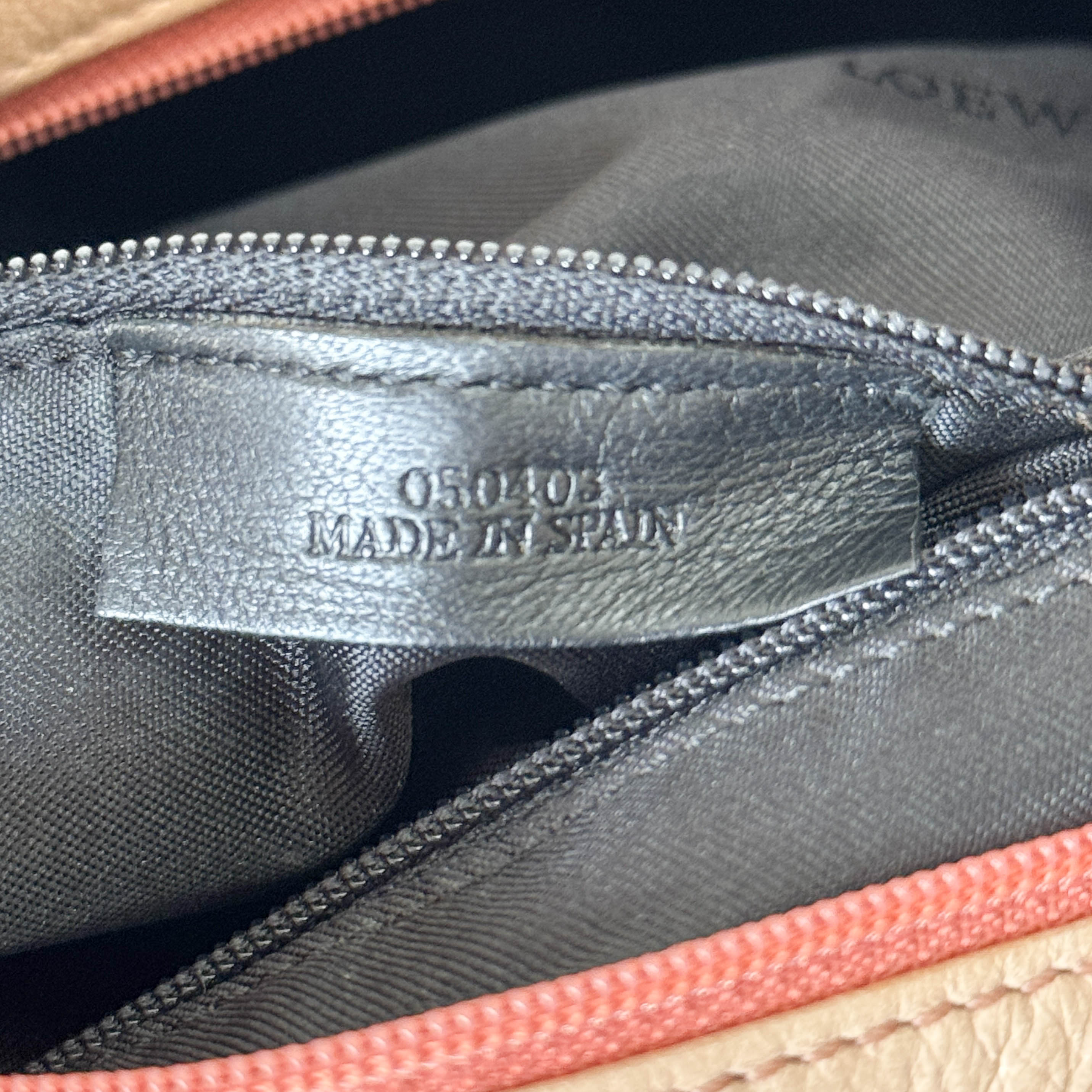 Anagram Pink/Beige Leather Shoulder Bag