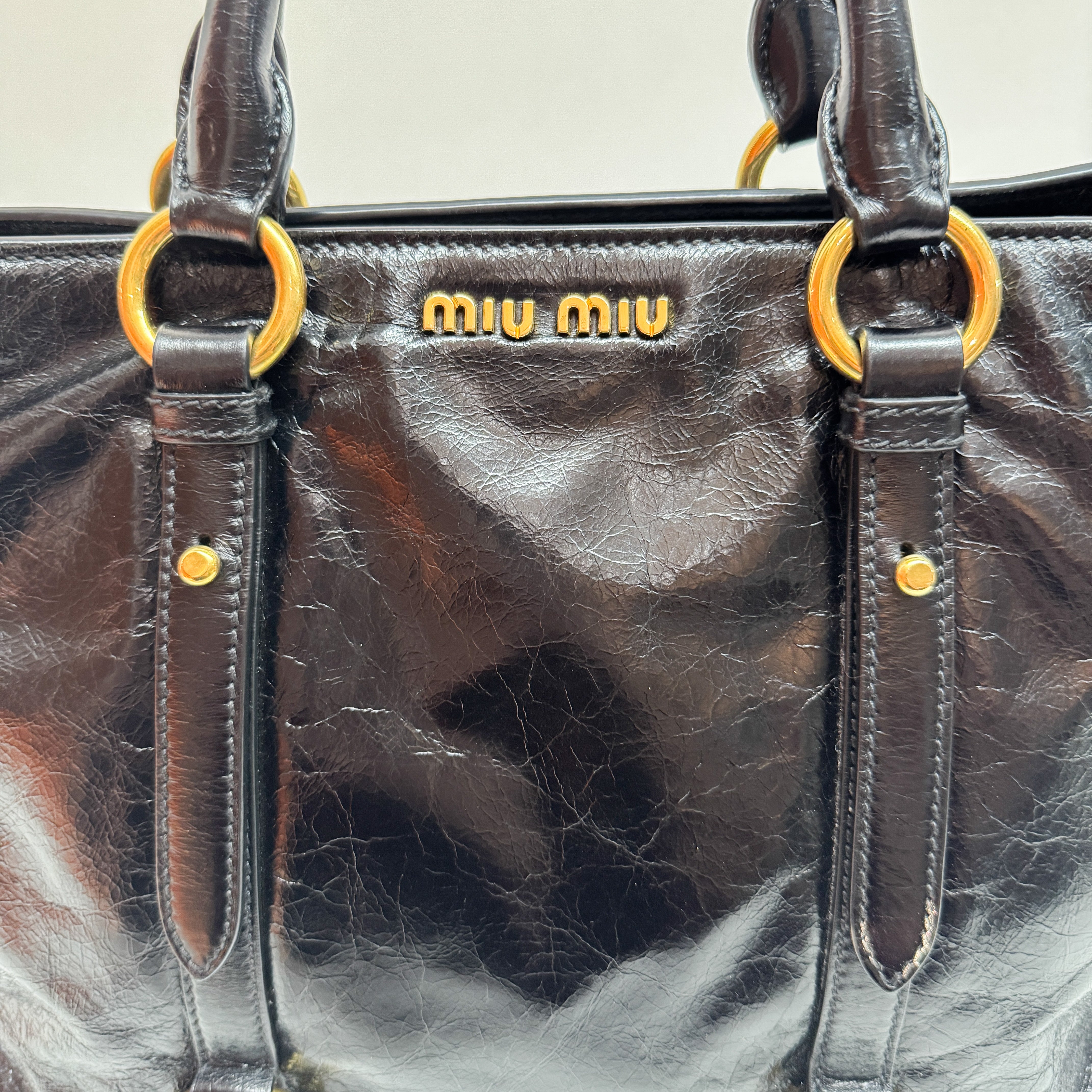 Vitello Black Leather Hand Bag