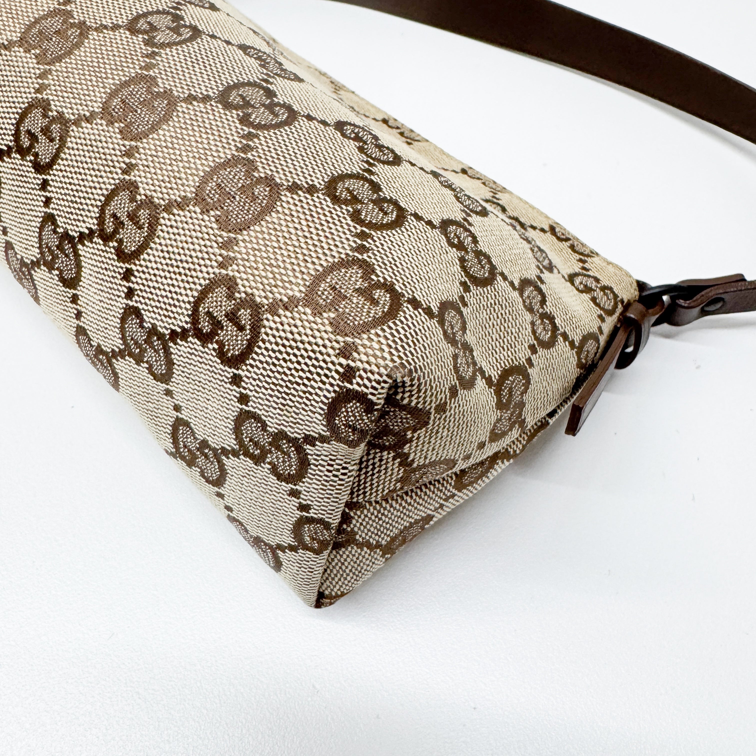 GG Brown Canvas Shoulder Bag