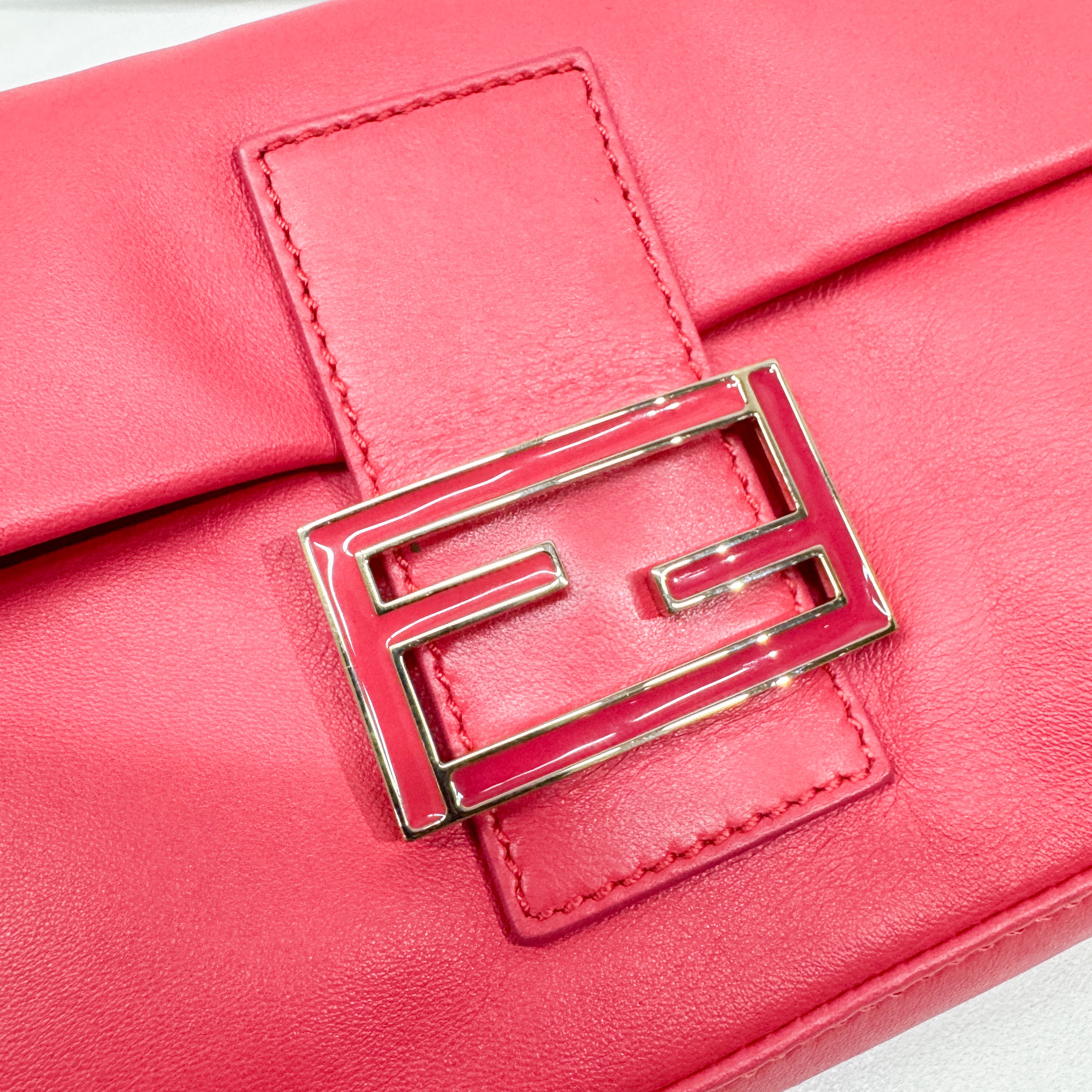 Baguette Pink Leather Shoulder Bag
