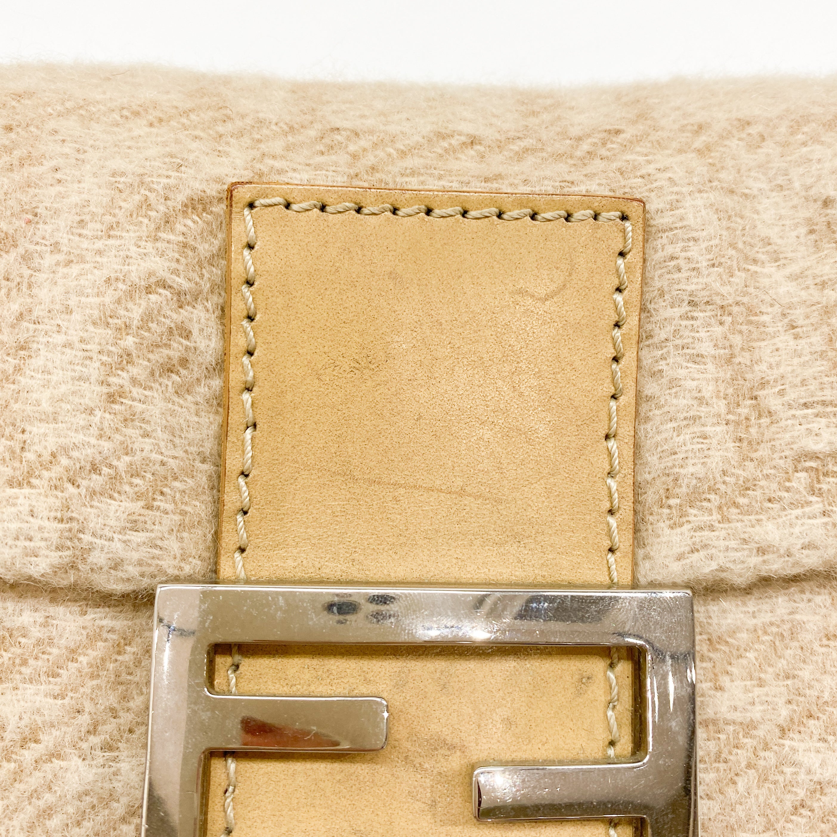 Zucca Baguette Beige Wool Shoulder Bag