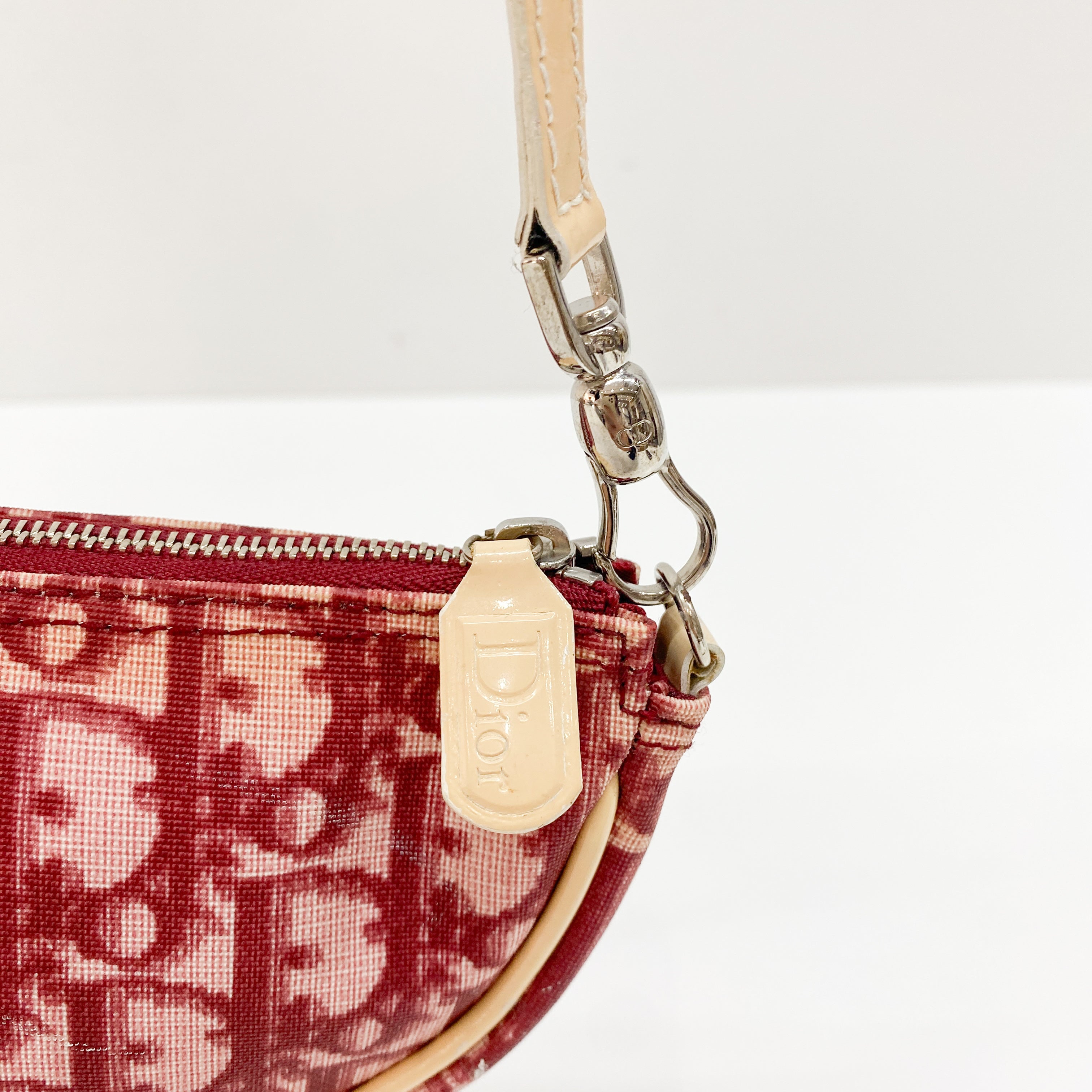 Saddle Red Trotter Canvas Shoulder Bag