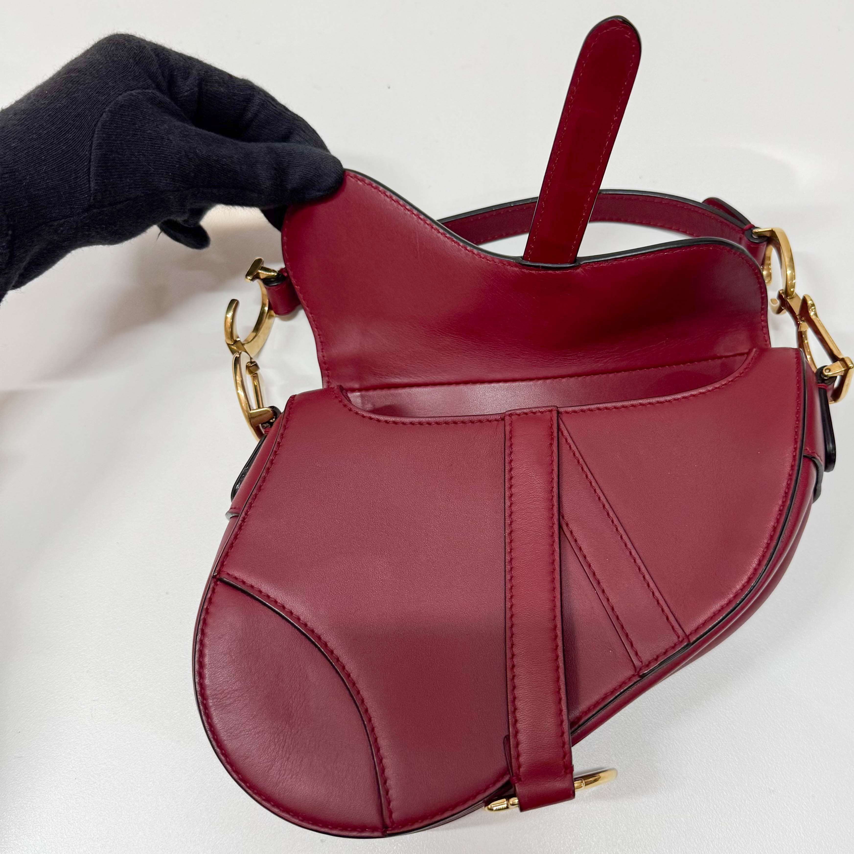 Saddle Red Leather Shoulder Bag