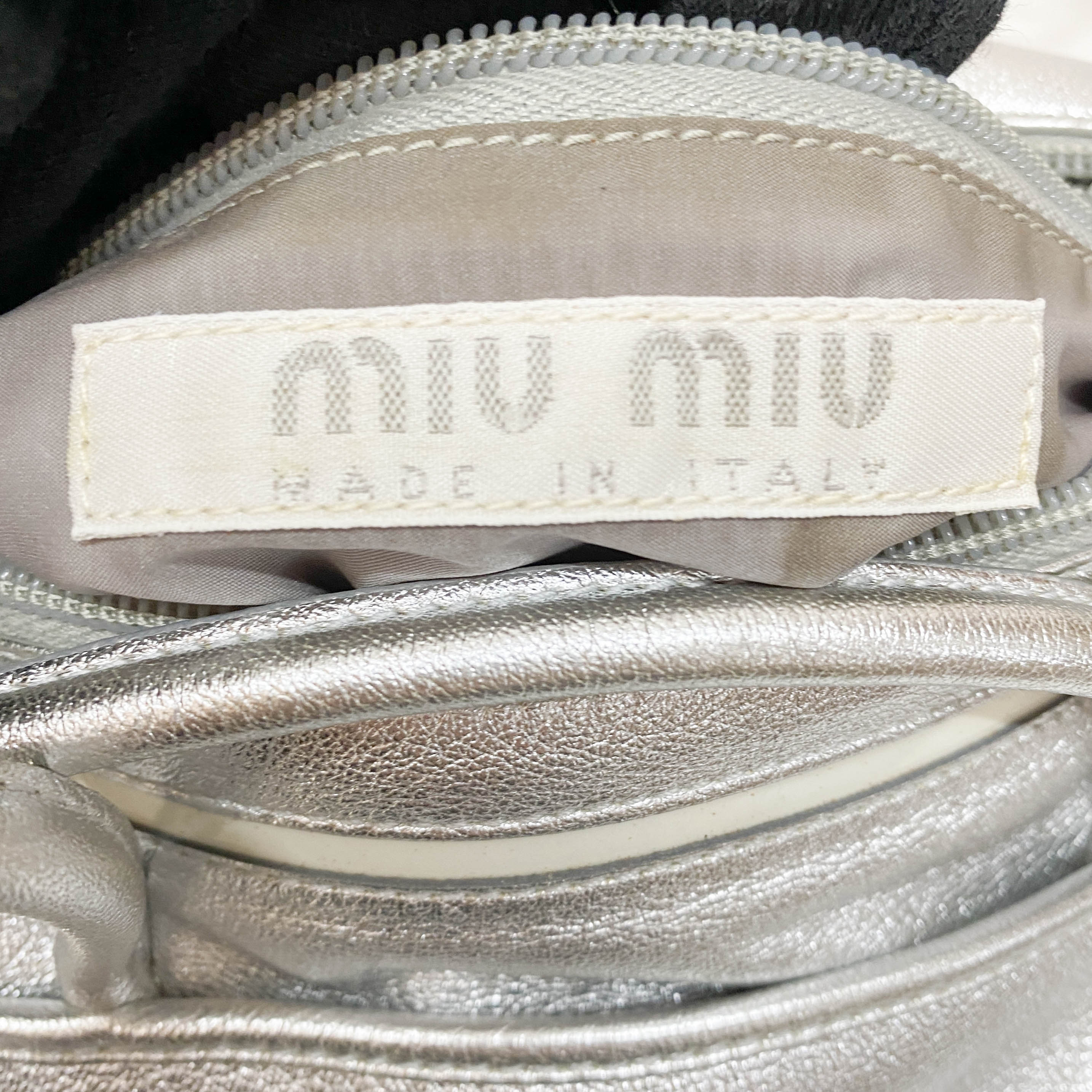 Archive Light Up Silver Leather Shoulder Bag