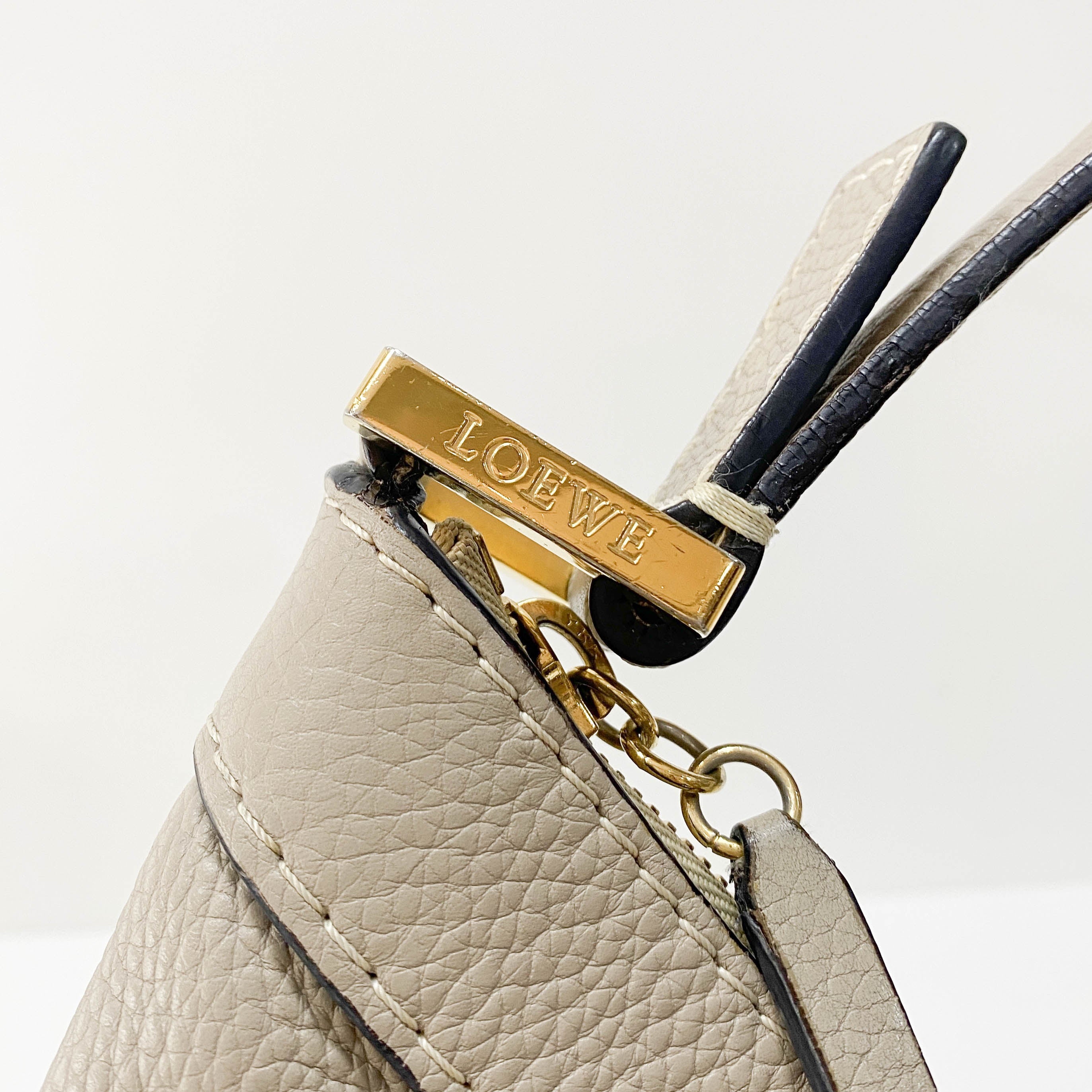 New Road Beige Leather Shoulder Bag