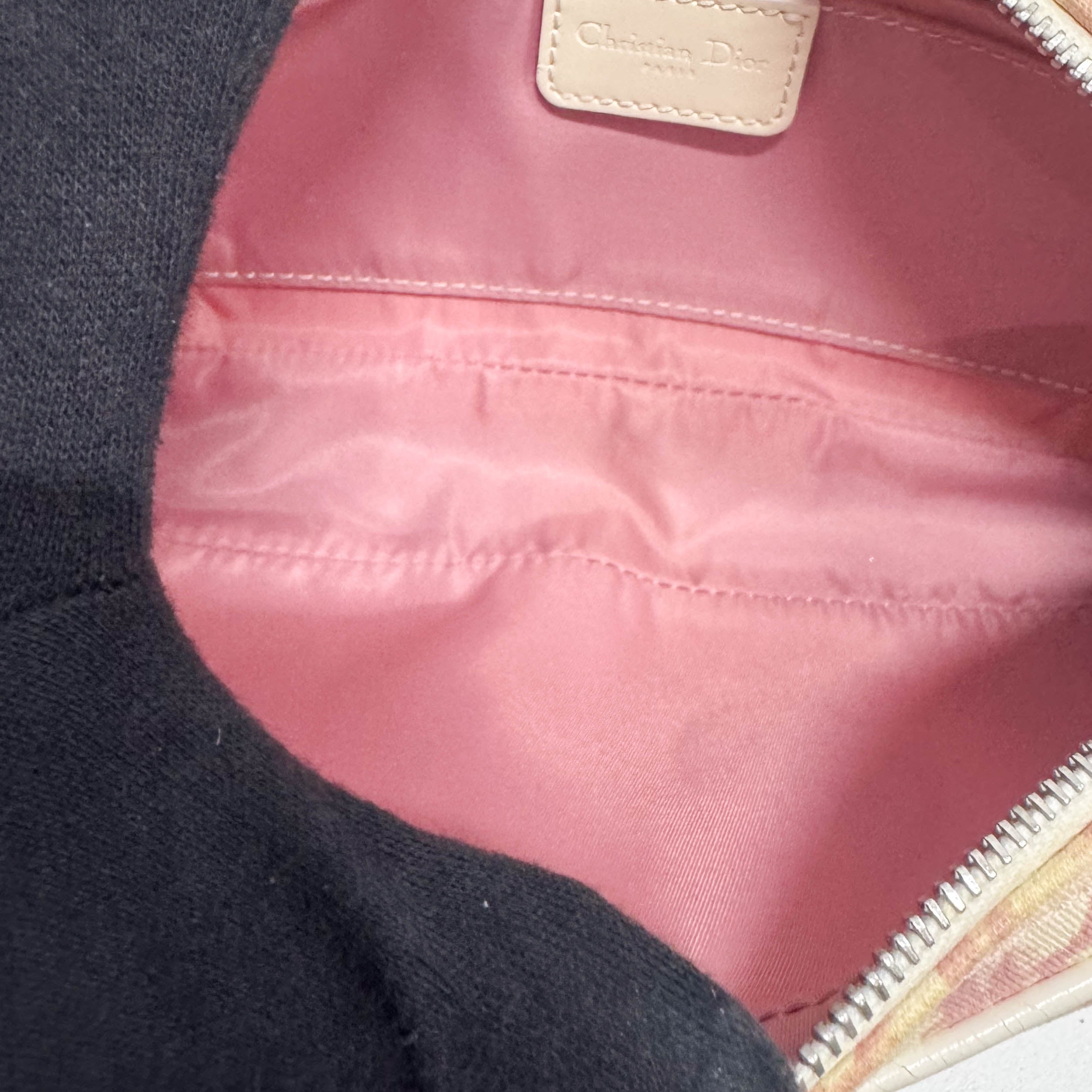 Girly Pinky Monogram Shoulder Bag