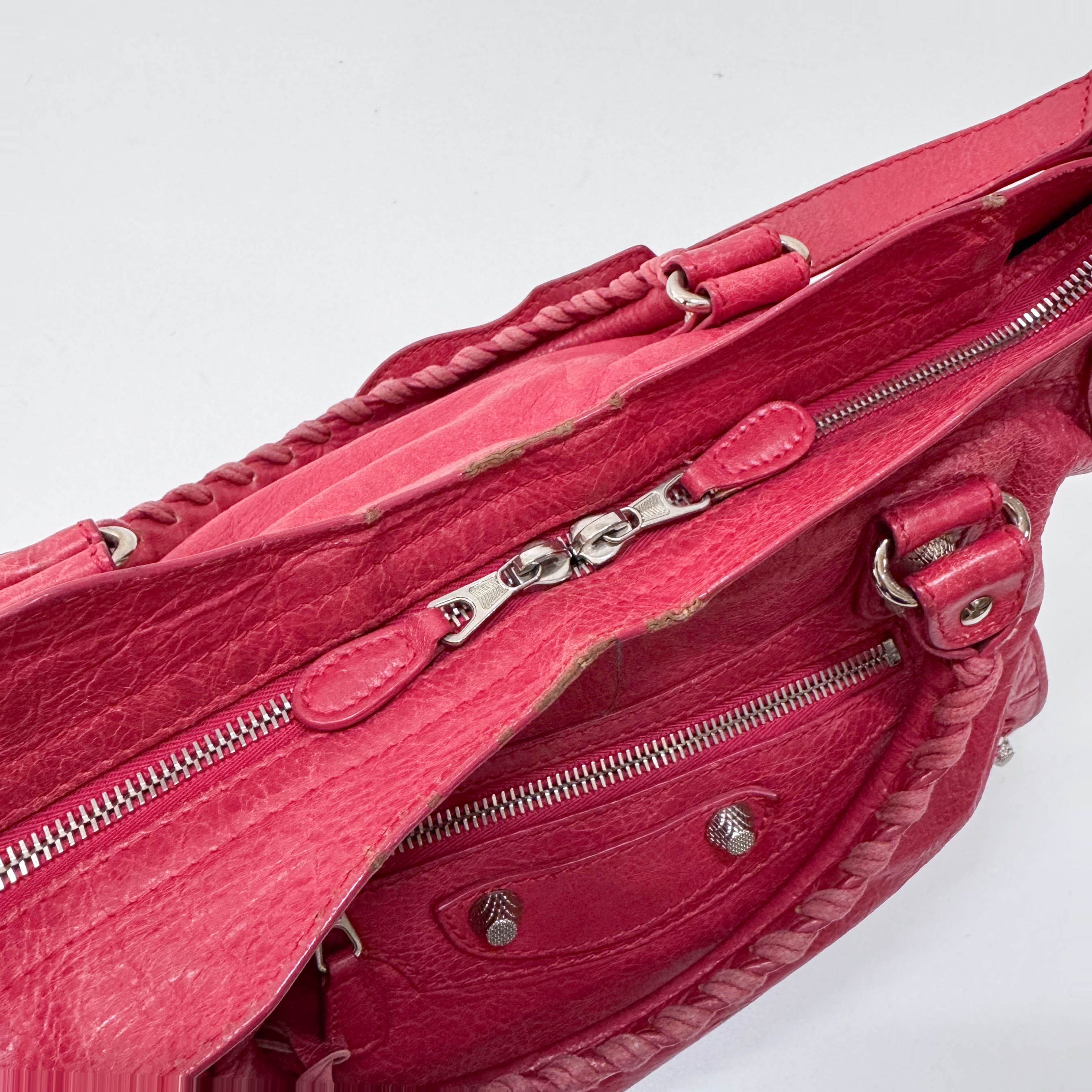 City Magenta Leather Top Handle Bag