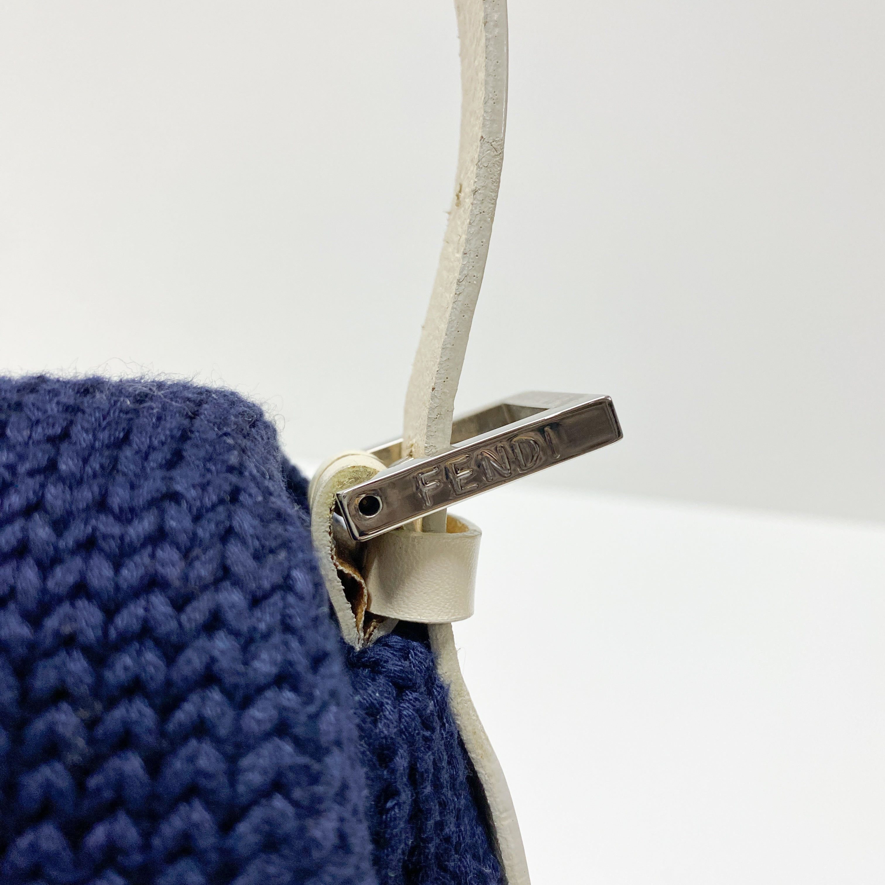 Mamma Baguette Knitted Cotton Fabric Shoulder Bag