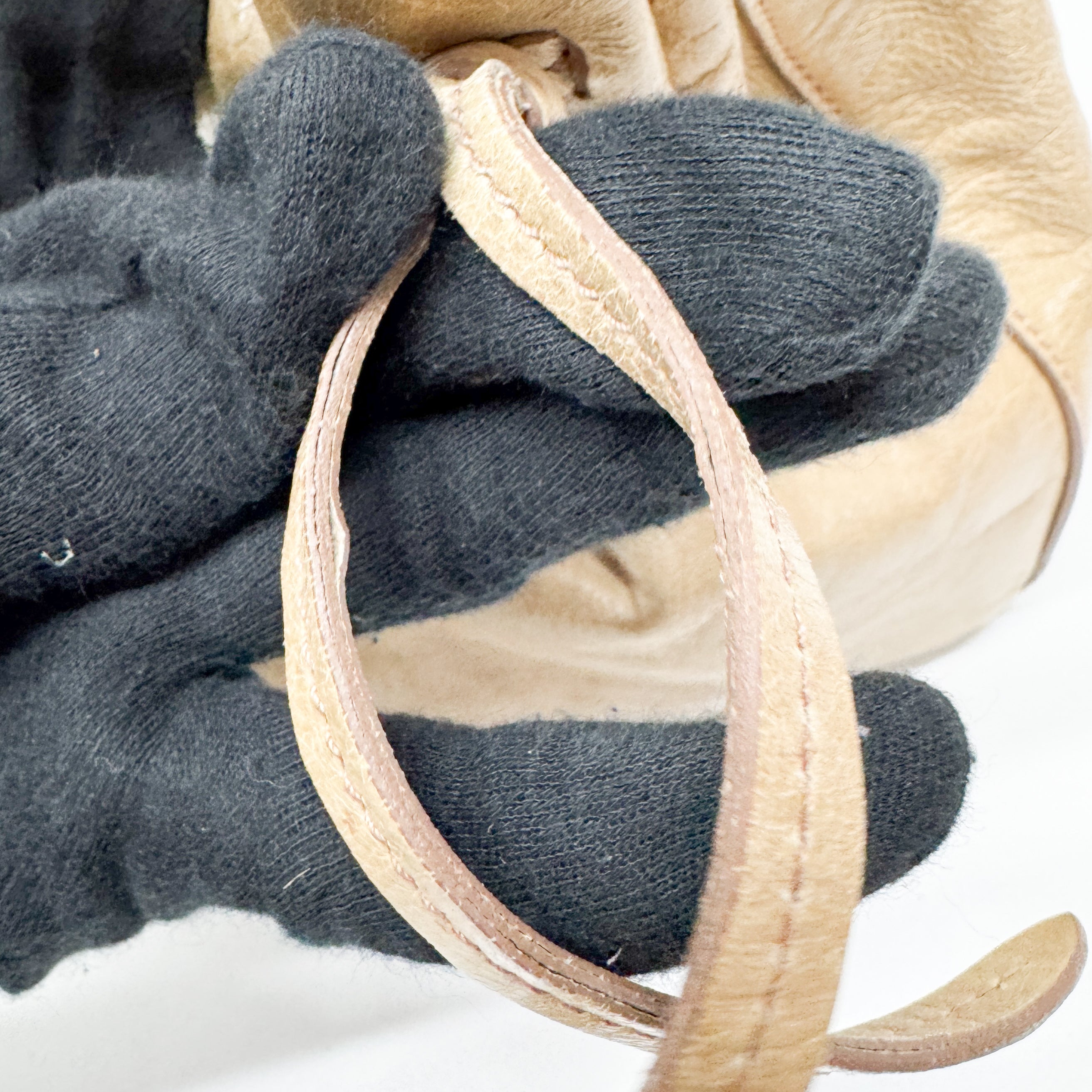 Vitello Beige Leather Hand Bag