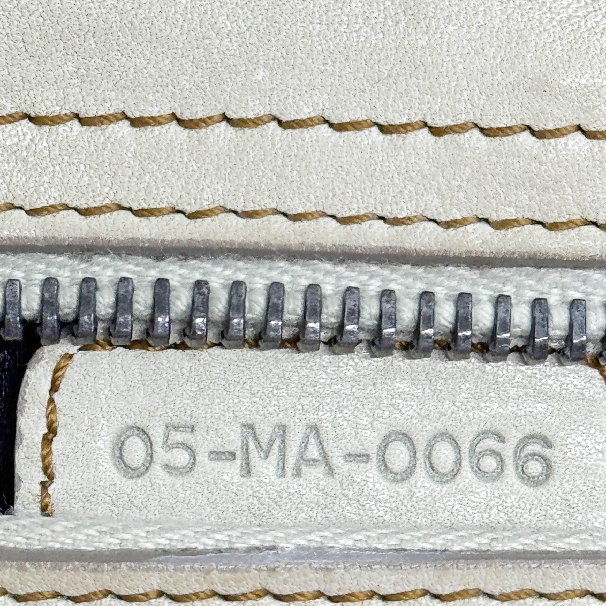 Gaucho ivory Calfskin Leather Shoulder Bag