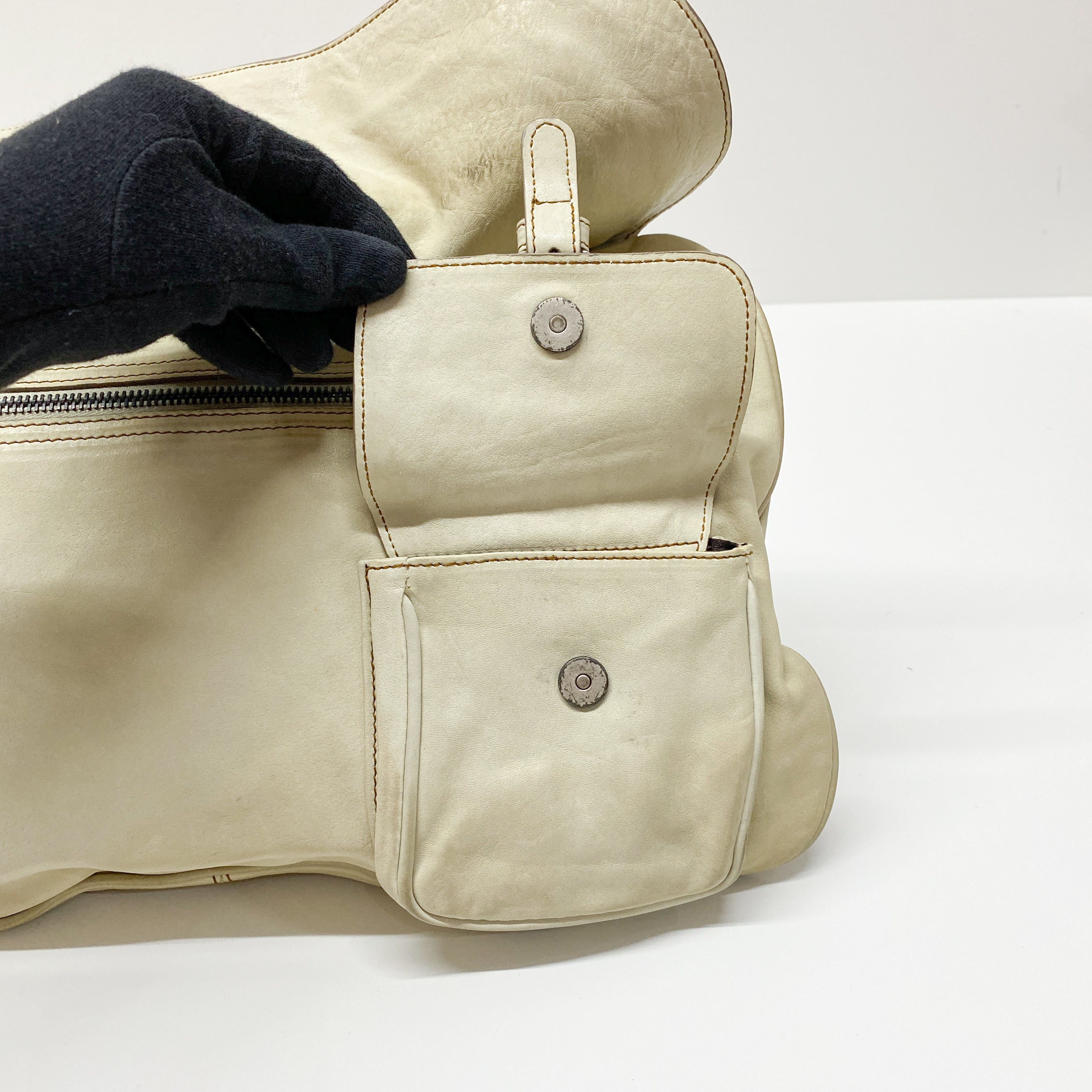 Gaucho Beige Leather Shoulder Bag