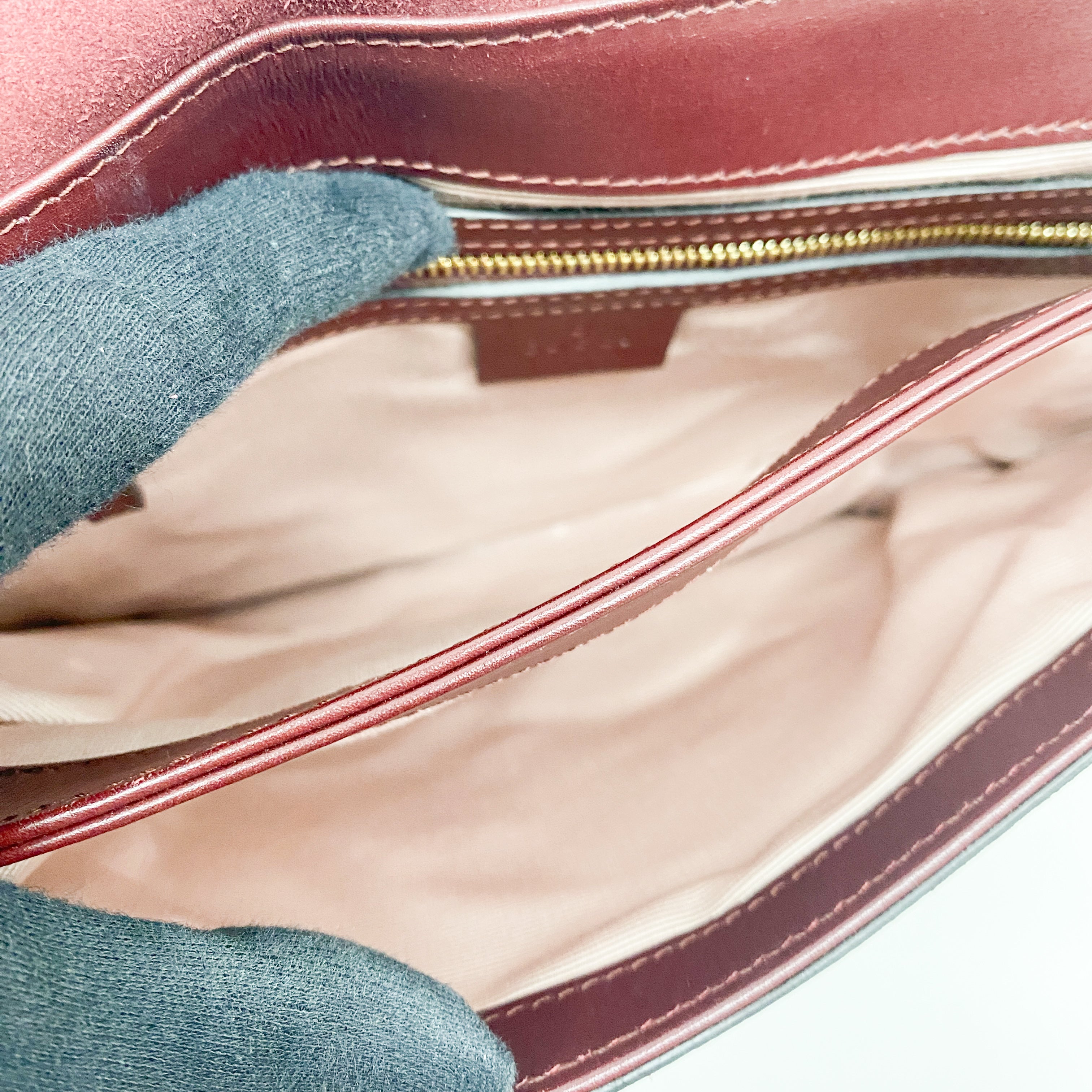 GG Marmont Red Suede Shoulder Bag