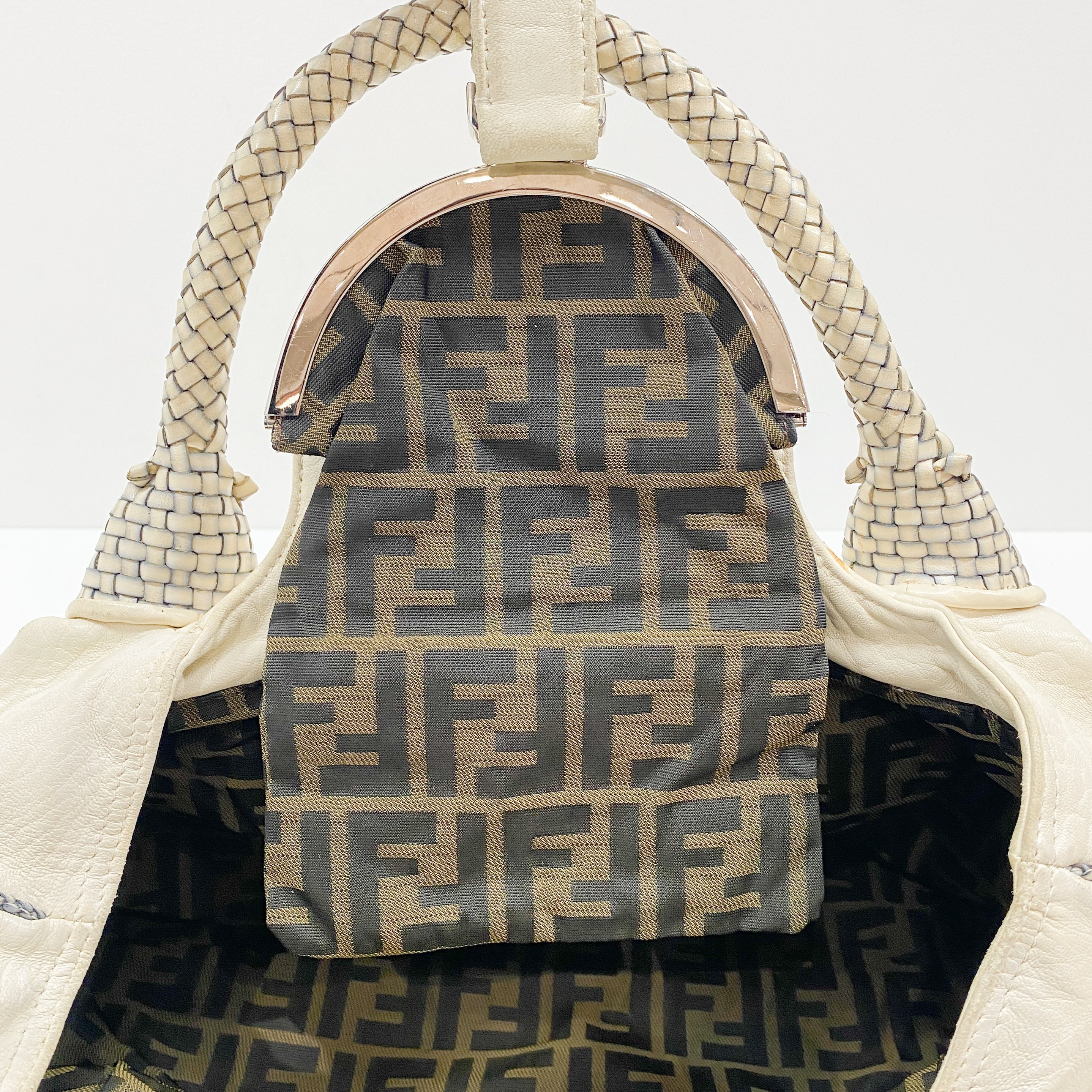 Vintage White Basket Leather Hand Bag