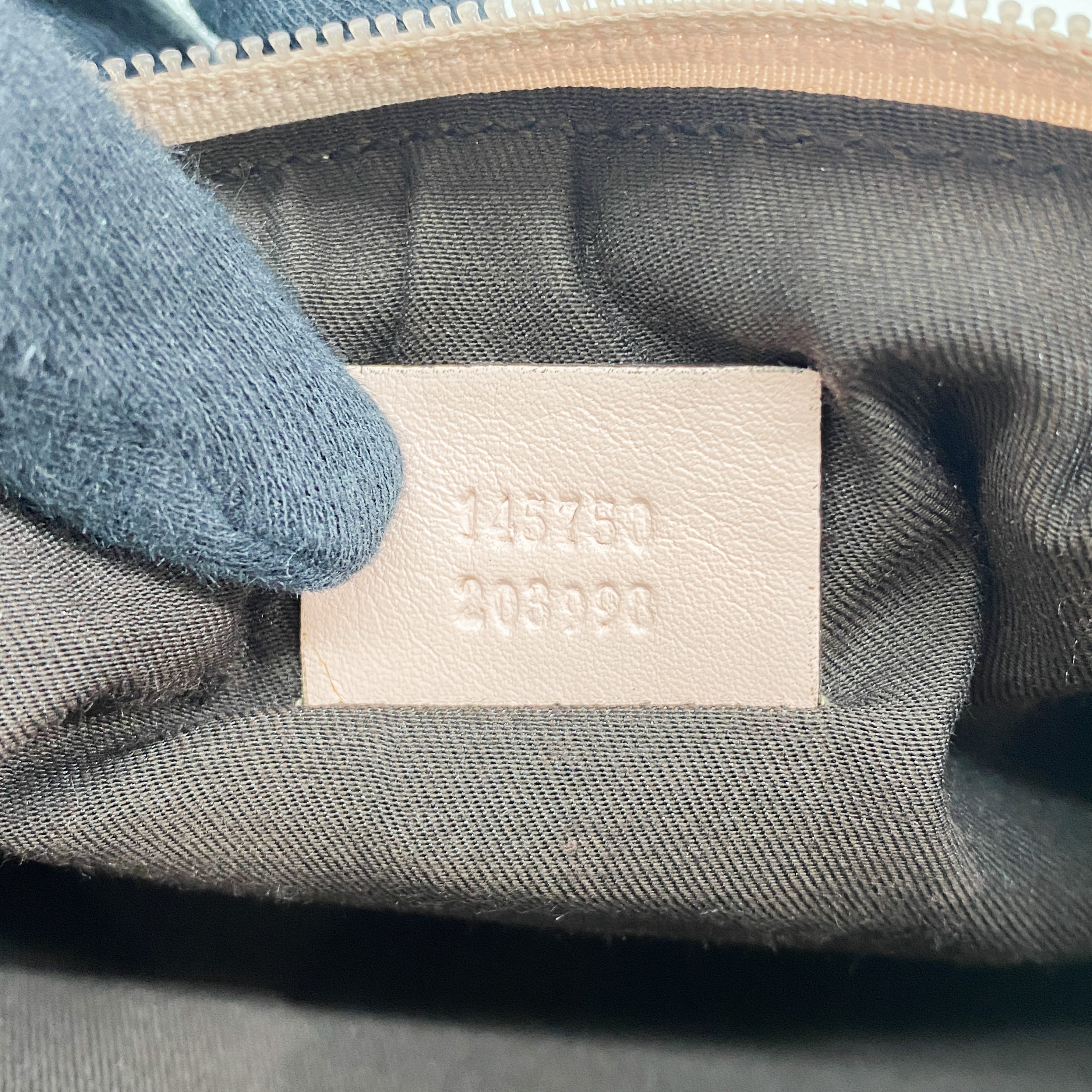 GG Beige Canvas Shoulder Bag