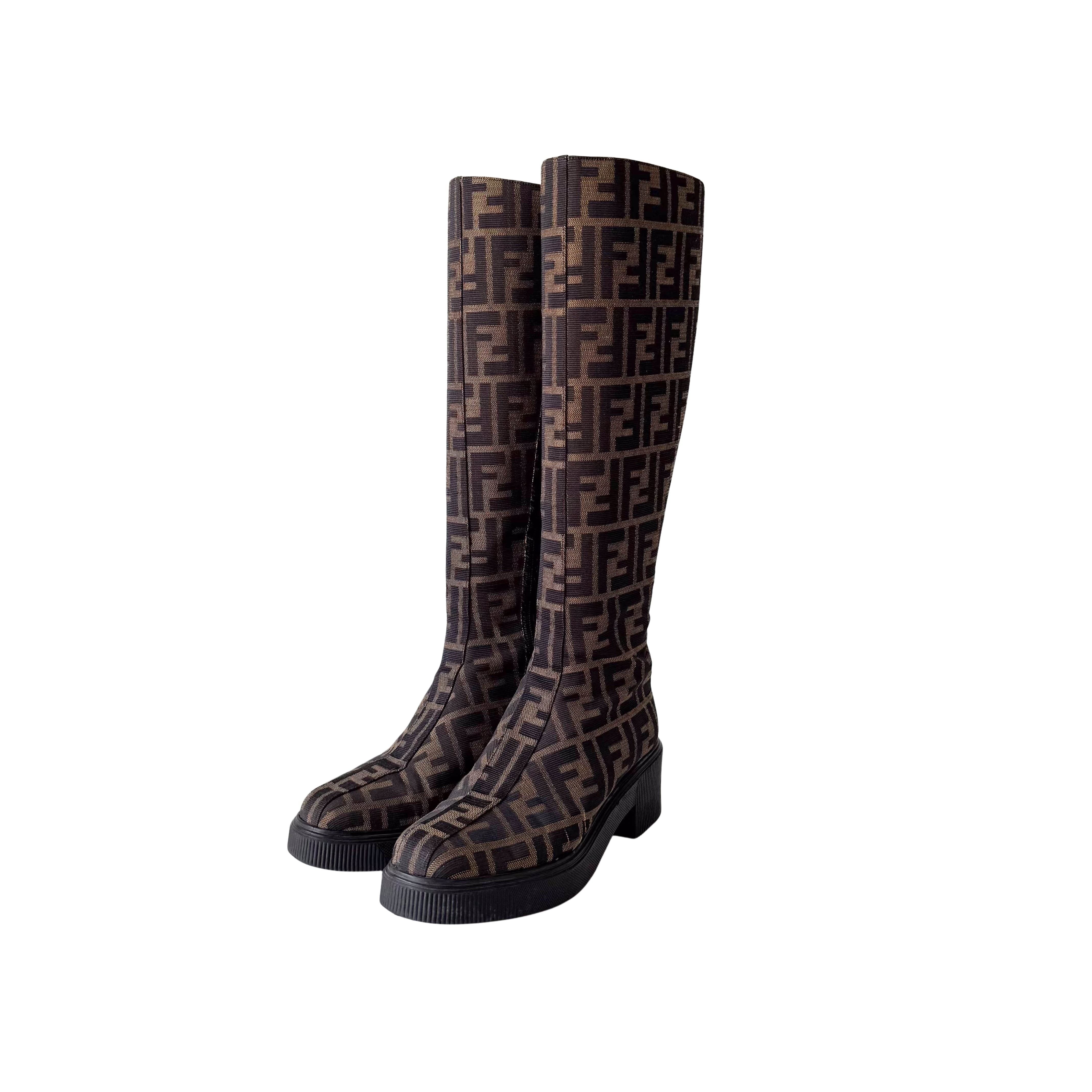 Zucca Tall Boots Size 37