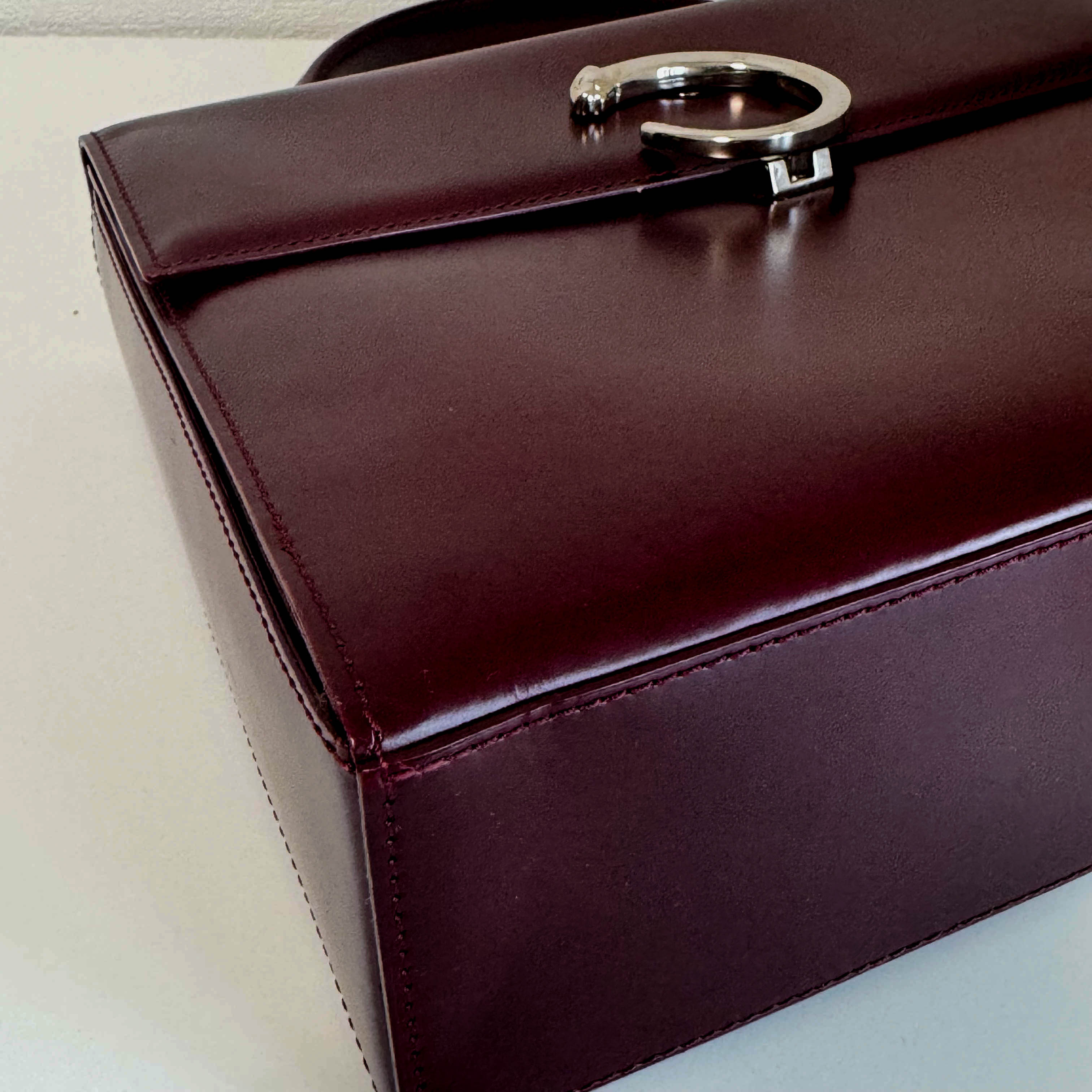 Panthère de Cartier Top Handle Leather Bag