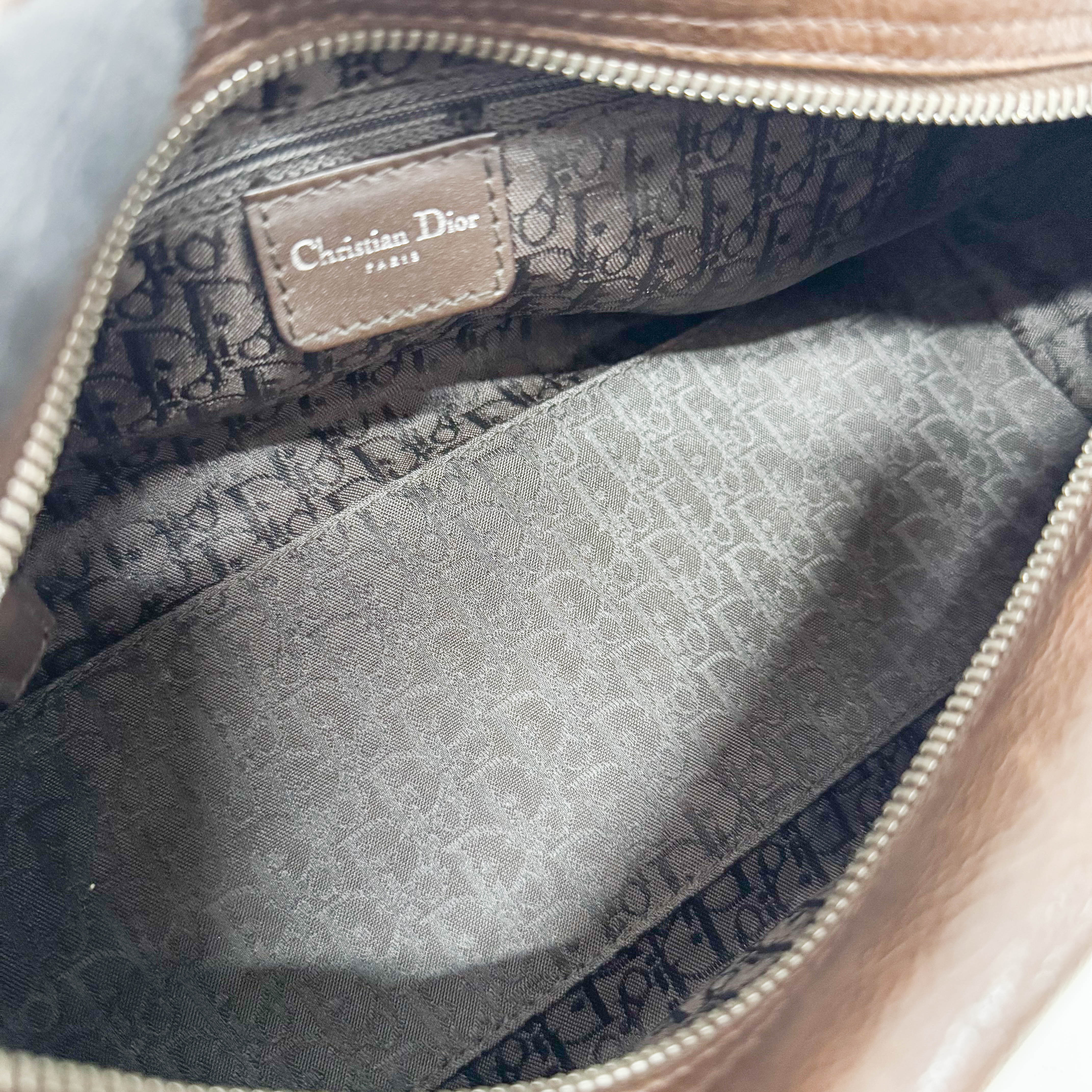 Flight Brown Leather Shoulder Bag