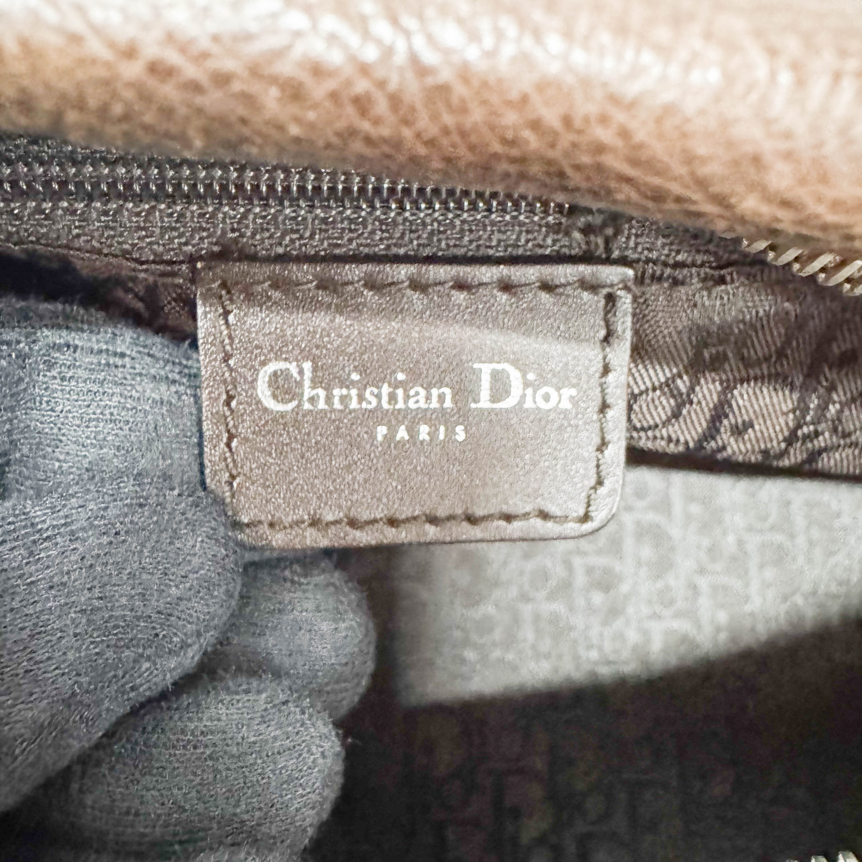 Flight Brown Leather Shoulder Bag