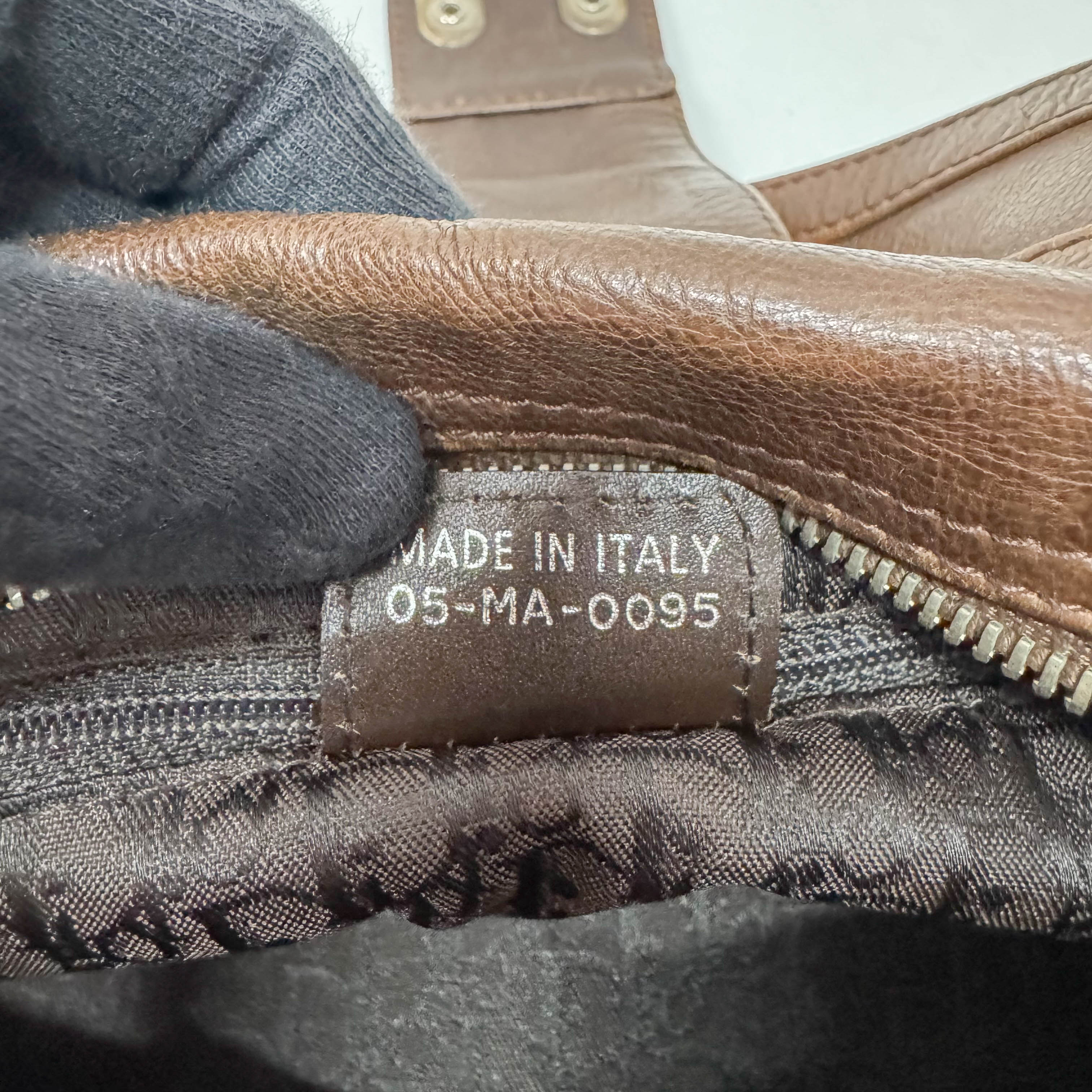 Flight Brown Leather Shoulder Bag