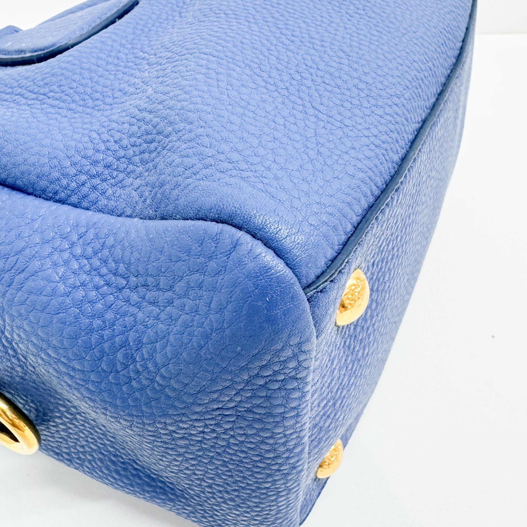 Vatero Dino Tote Bag Handbag Blue Gold Hardware Leather