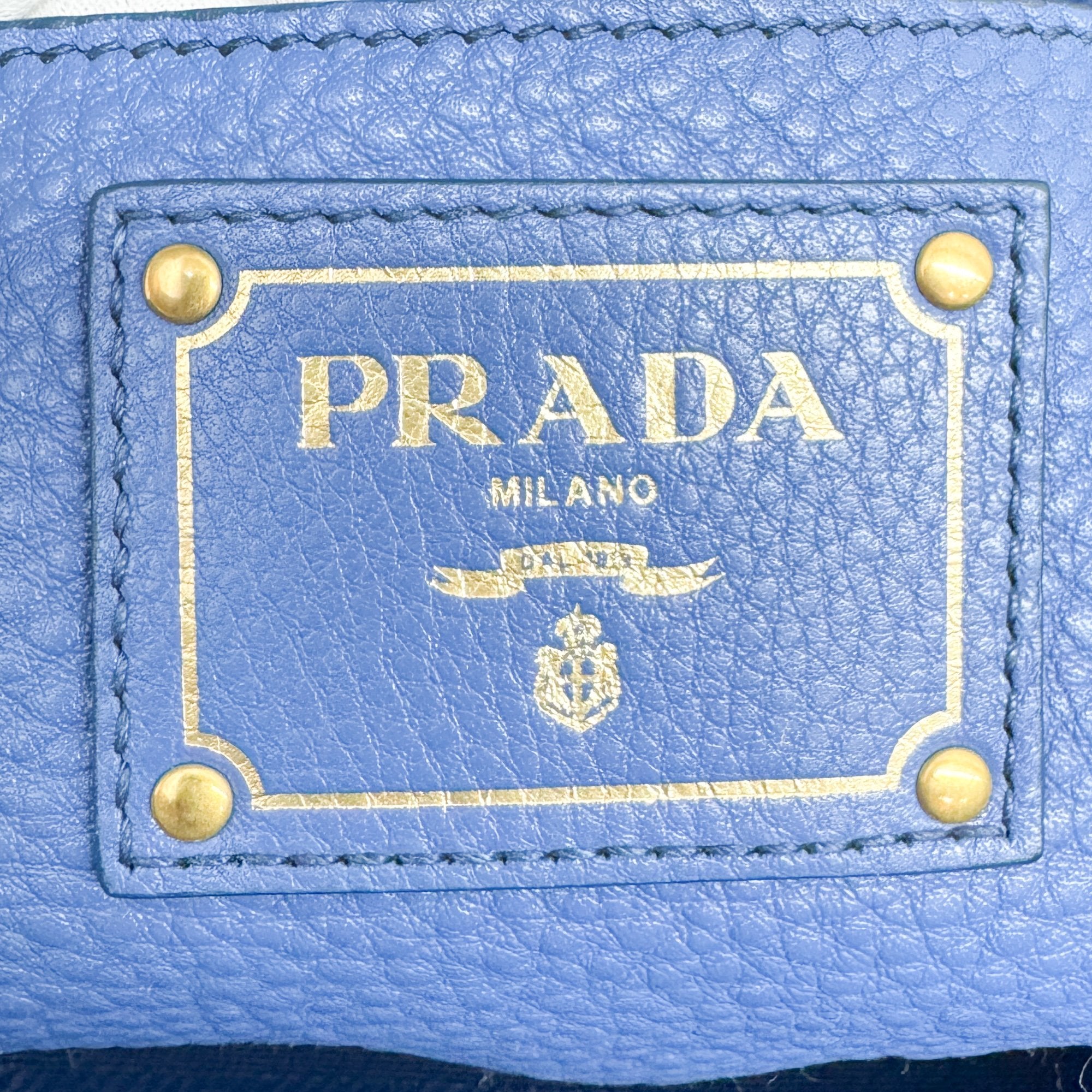 Vatero Dino Tote Bag Handbag Blue Gold Hardware Leather