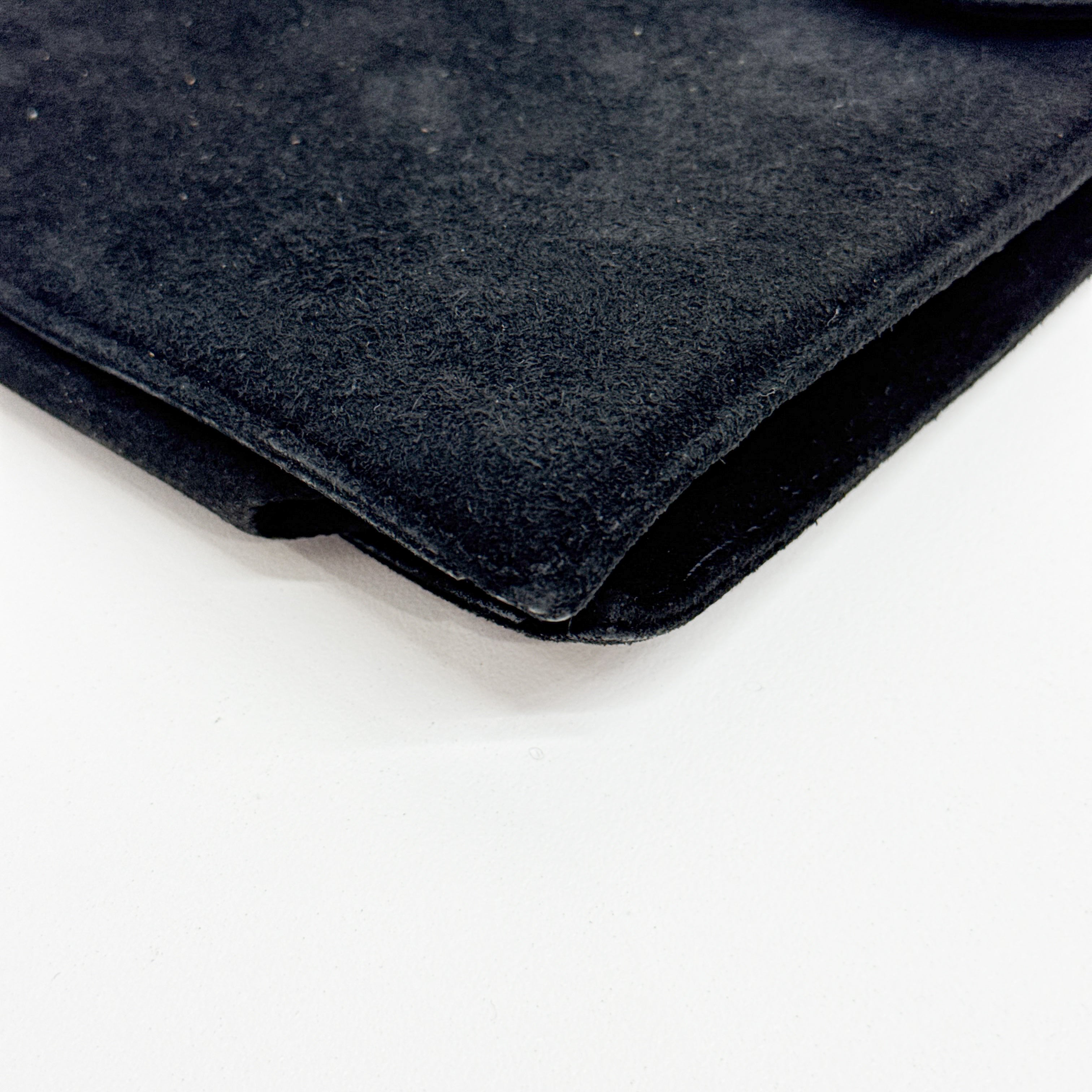 Black Heart Hardware Suede Chain Shoulder Bag