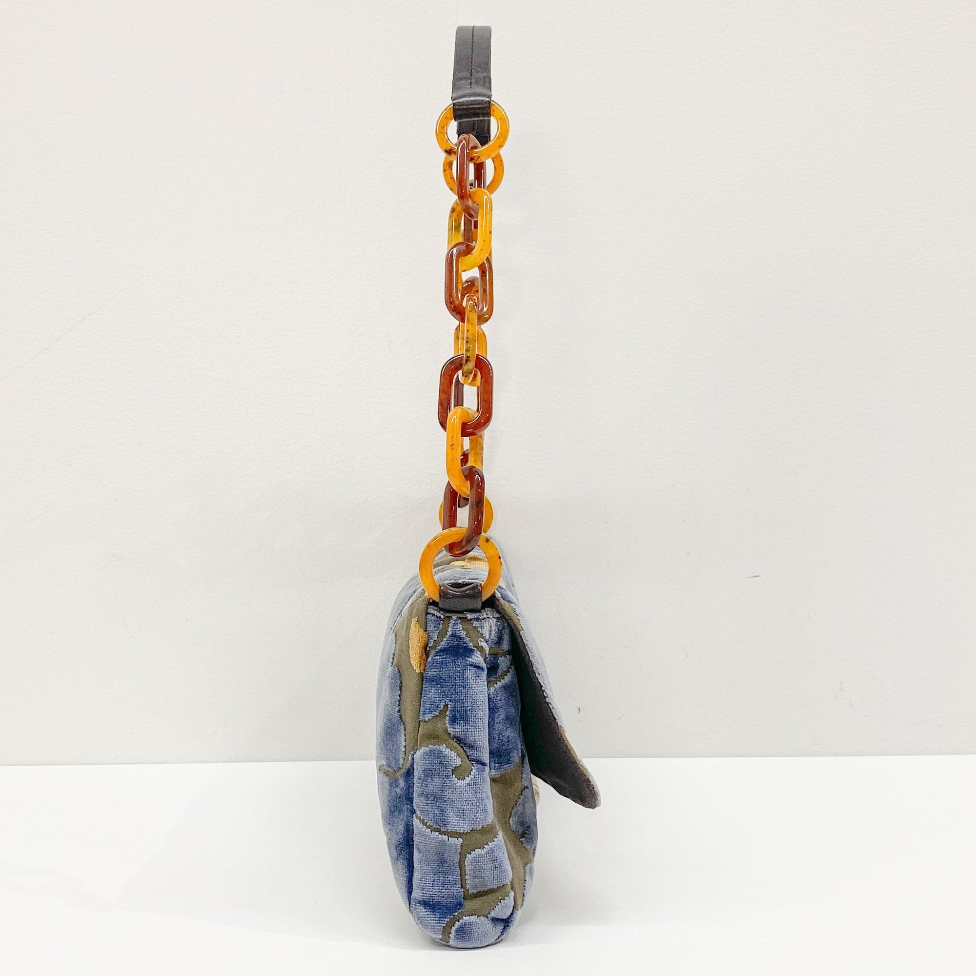 Multi-color Embroidered Velvet Chain Shoulder Bag