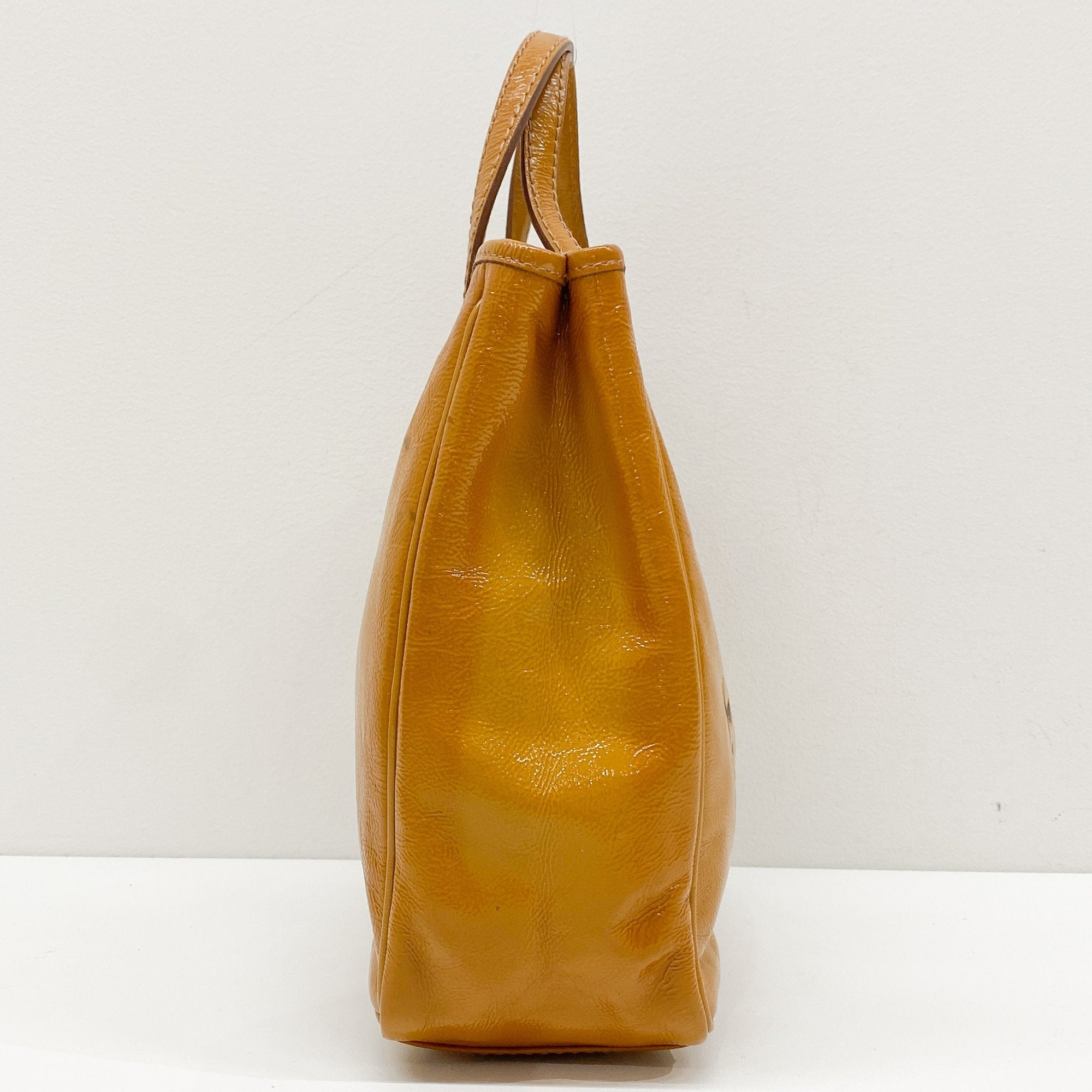 Y-Mail Caramel Brown Patent Leather Tote Bag