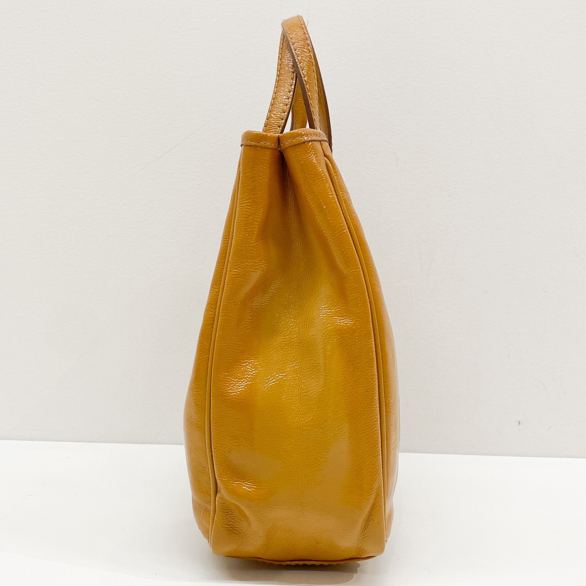 Y-Mail Caramel Brown Patent Leather Tote Bag