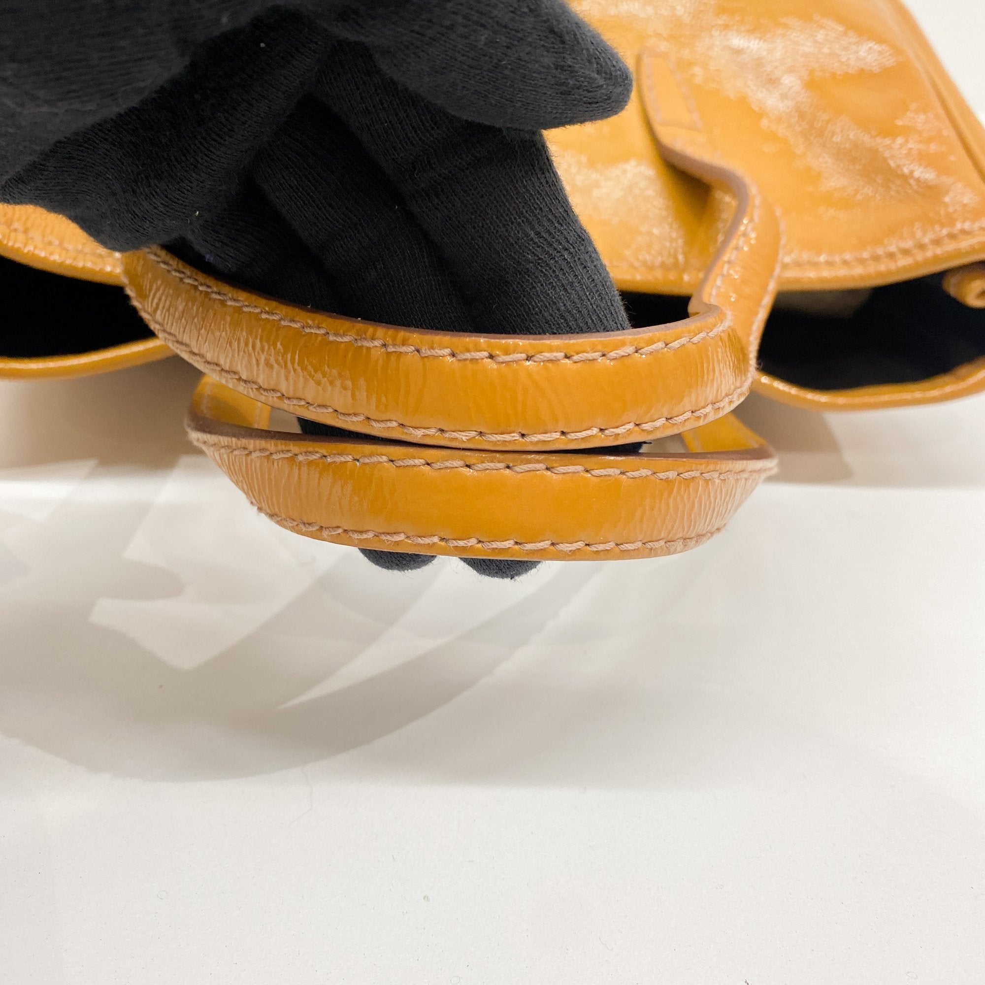 Y-Mail Caramel Brown Patent Leather Tote Bag