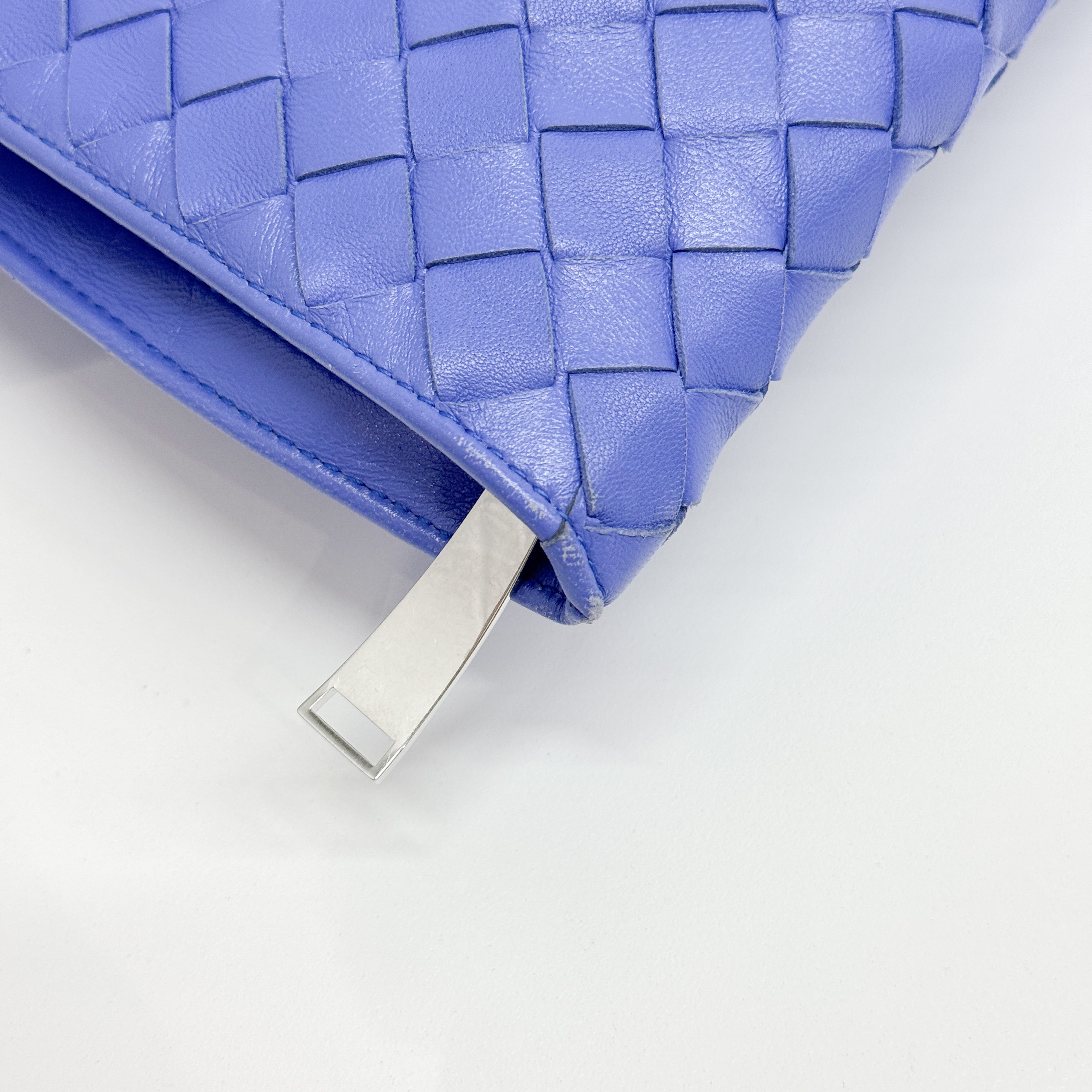 Intrecciato Blue Leather Hand Bag