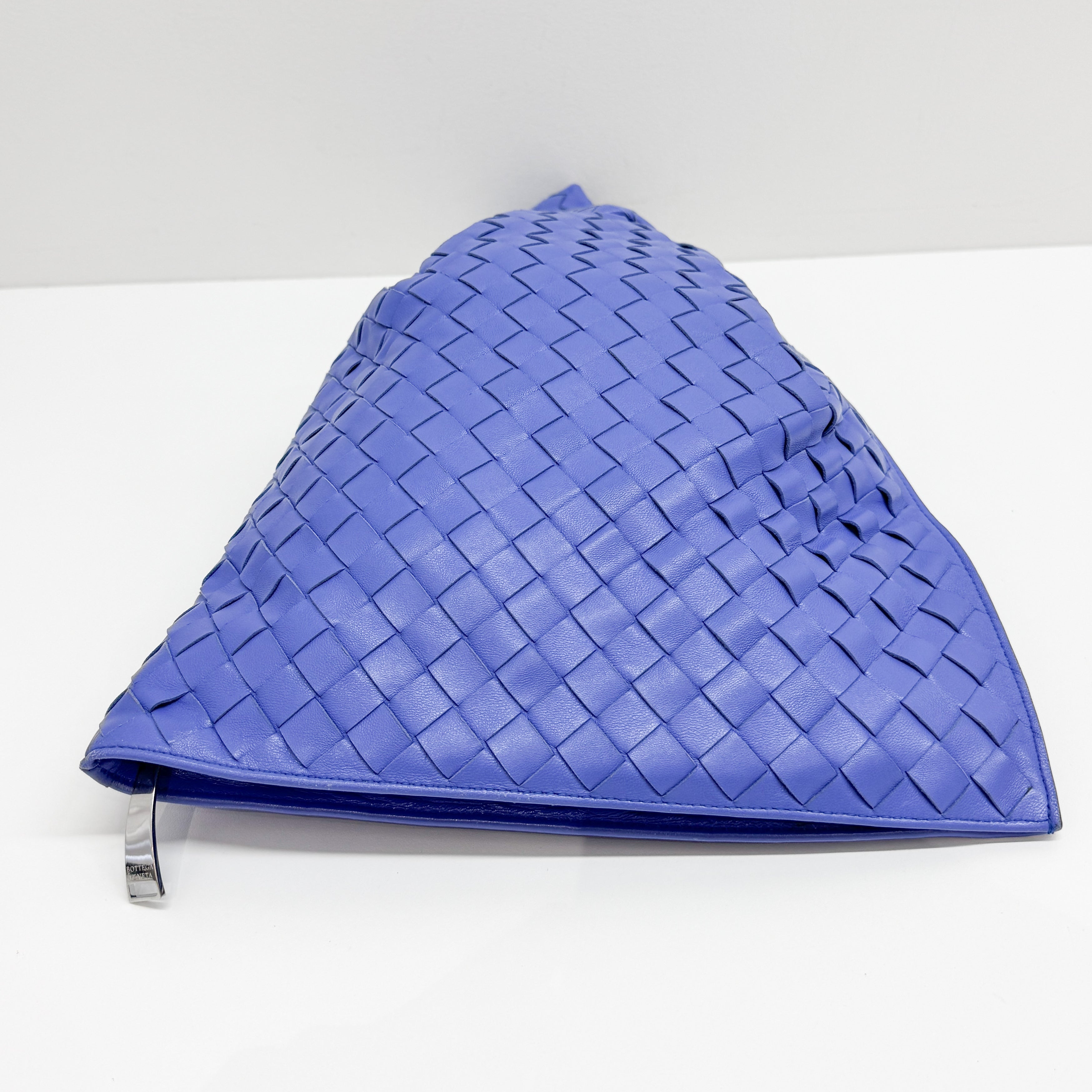 Intrecciato Blue Leather Hand Bag