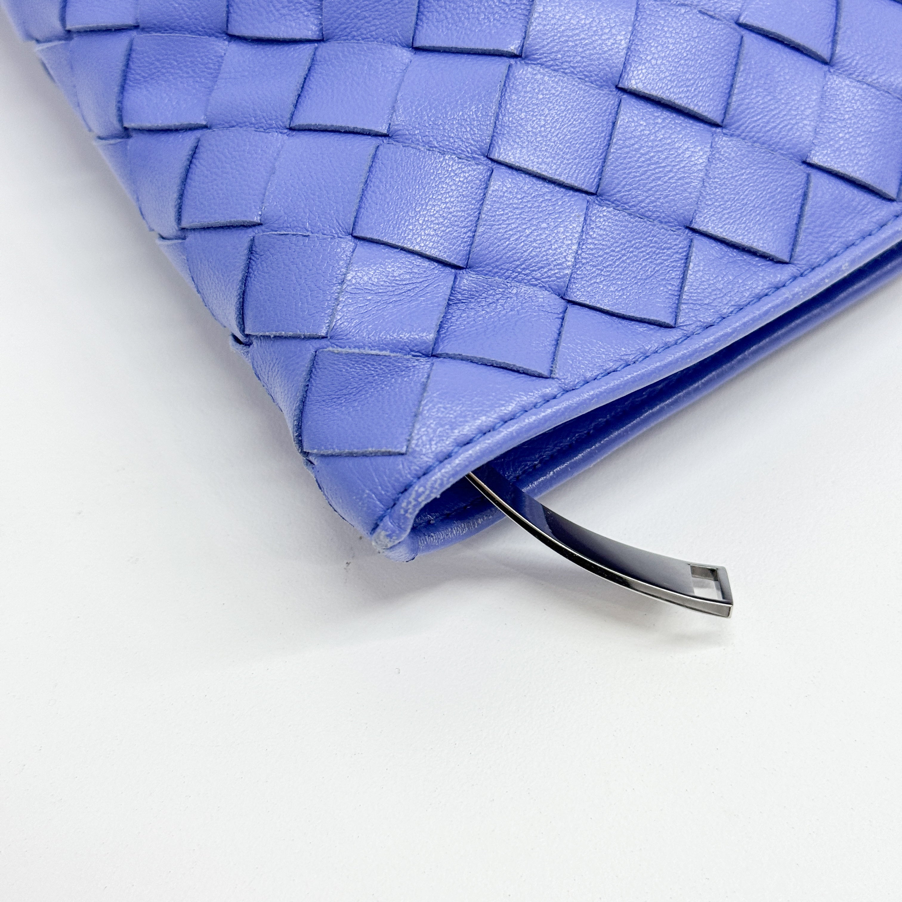Intrecciato Blue Leather Hand Bag