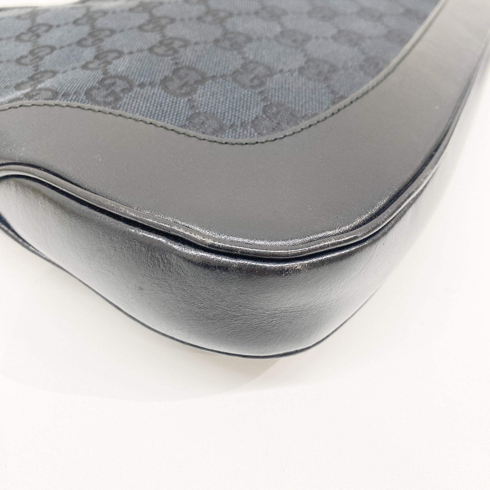 Jackie Black GG Canvas Leather Shoulder Bag