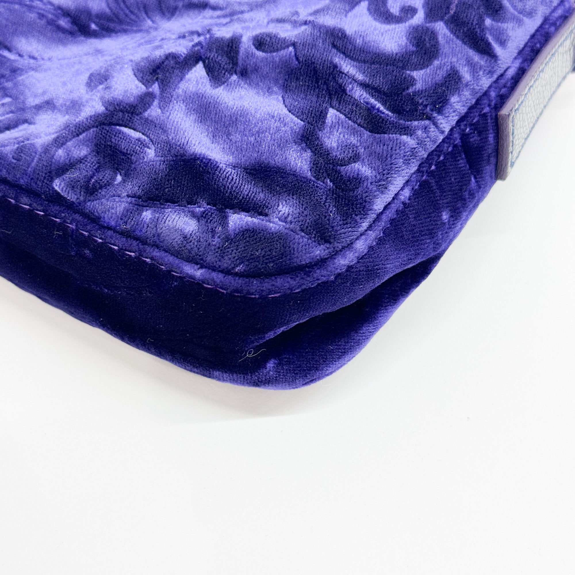 Baguette Blue Embroidered Velvet Shoulder Bag