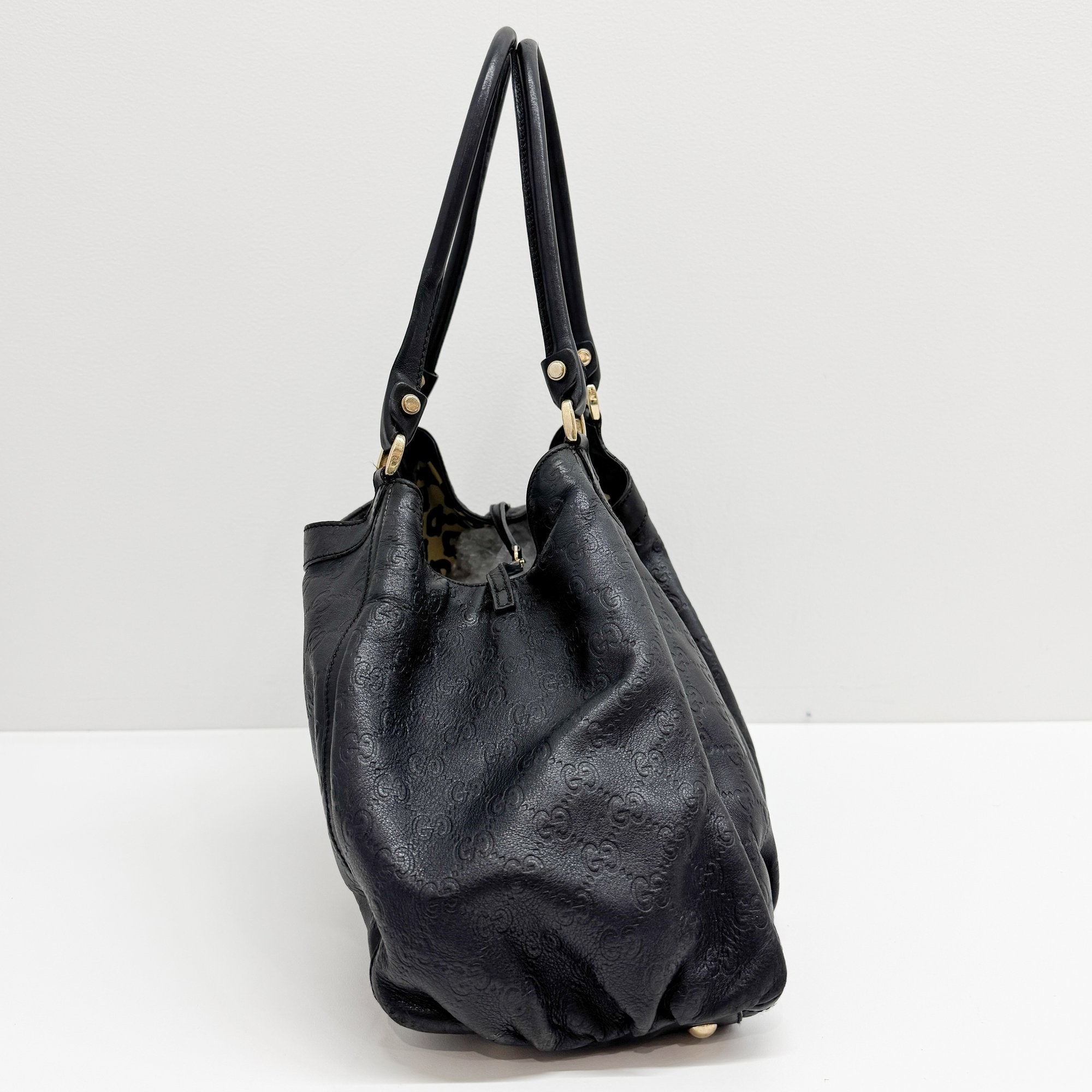 Abbey D-Ring GG Black Leather Shoulder Bag