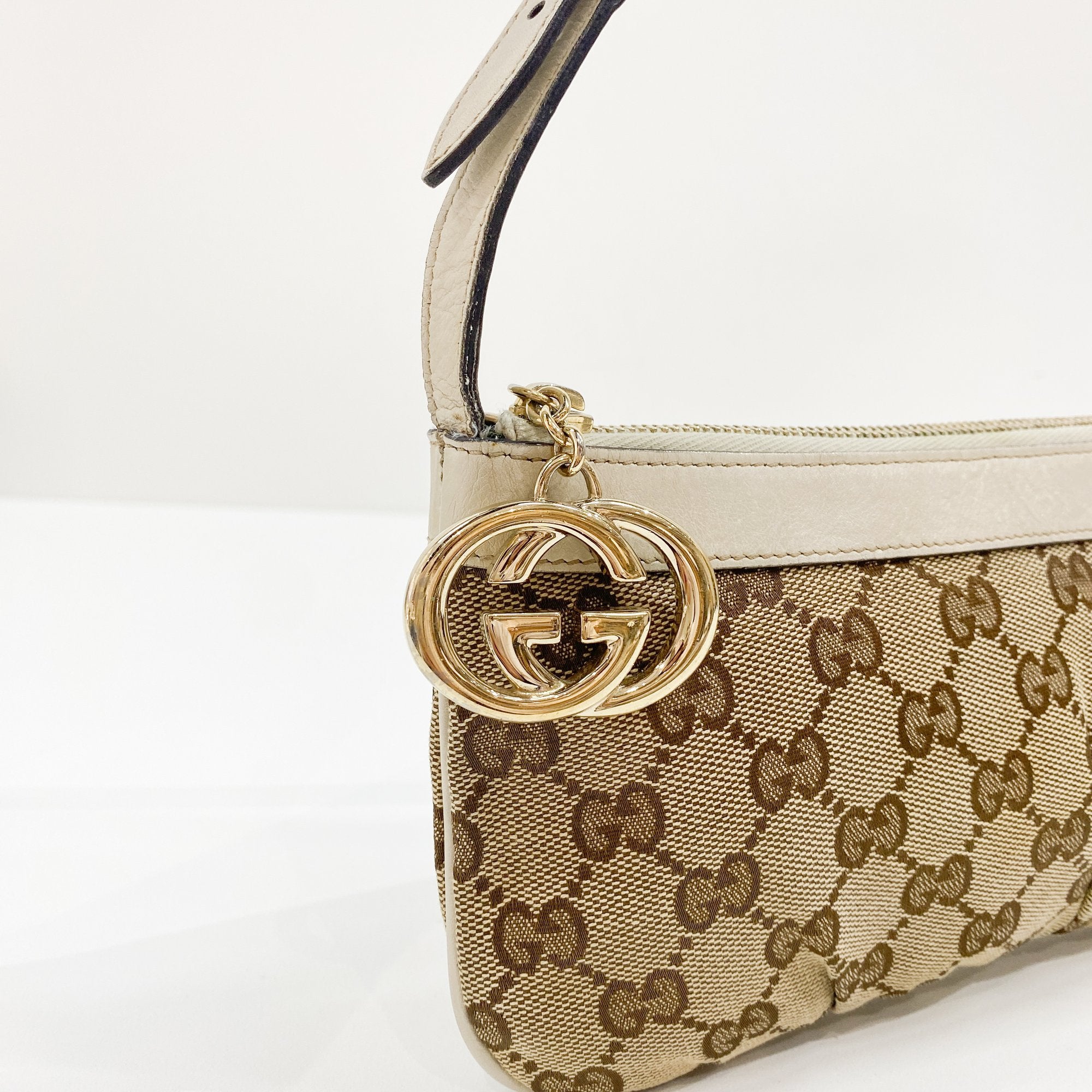 GG Brown Canvas Pochette Shoulder Bag