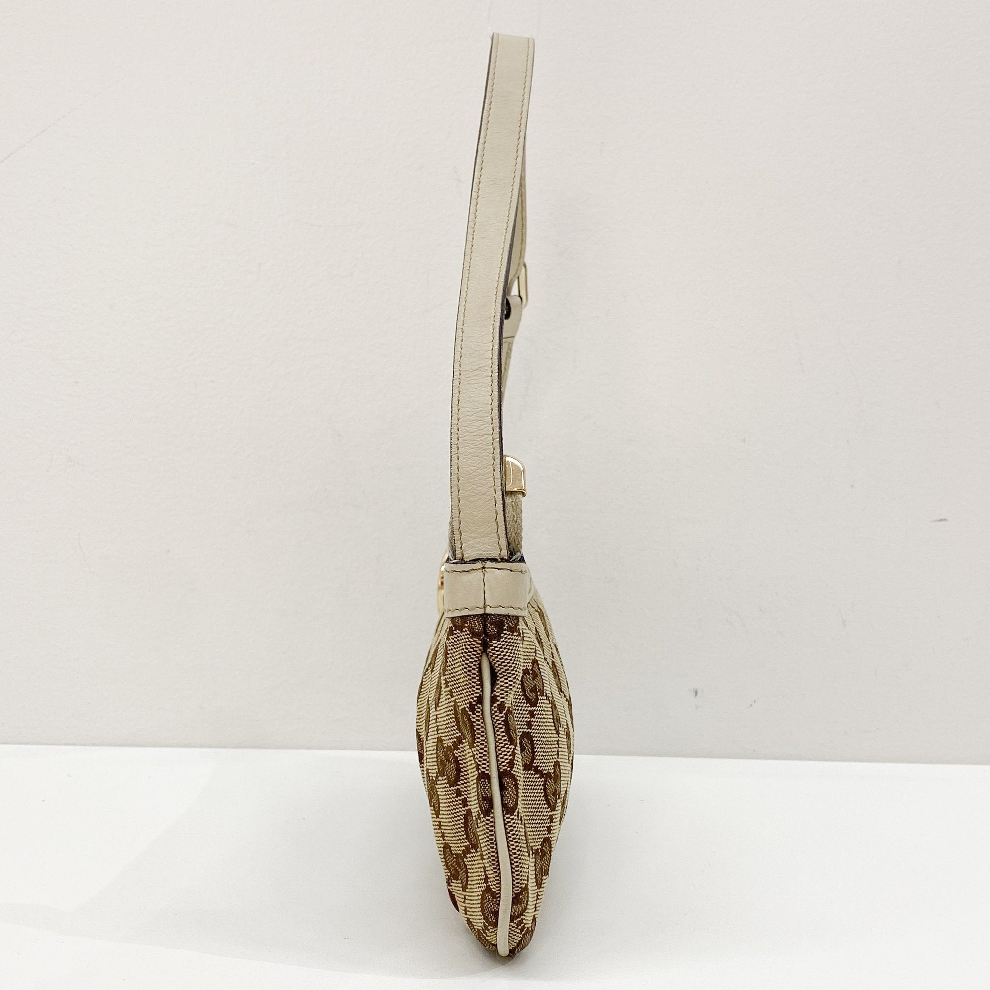 GG Brown Canvas Pochette Shoulder Bag