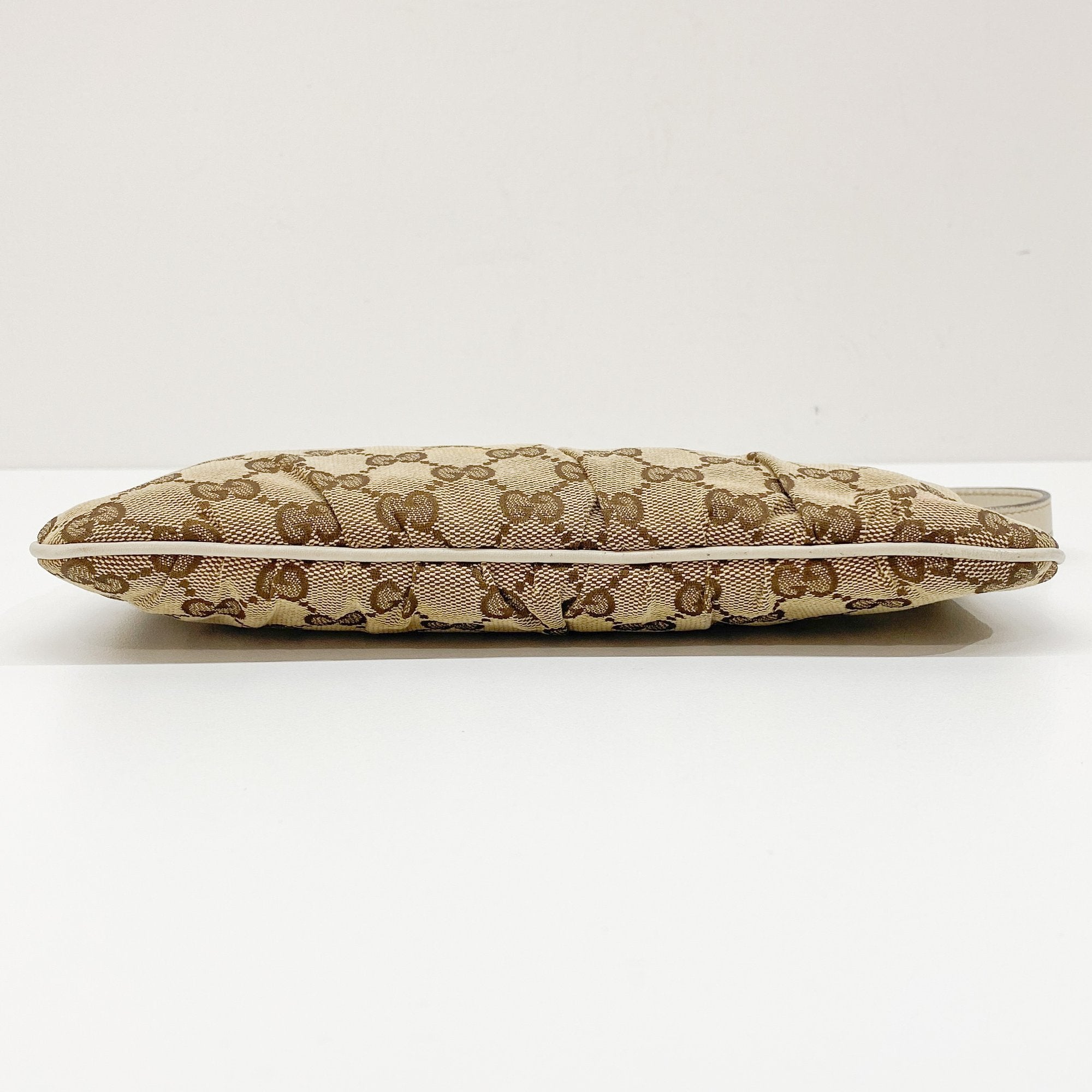 GG Brown Canvas Pochette Shoulder Bag