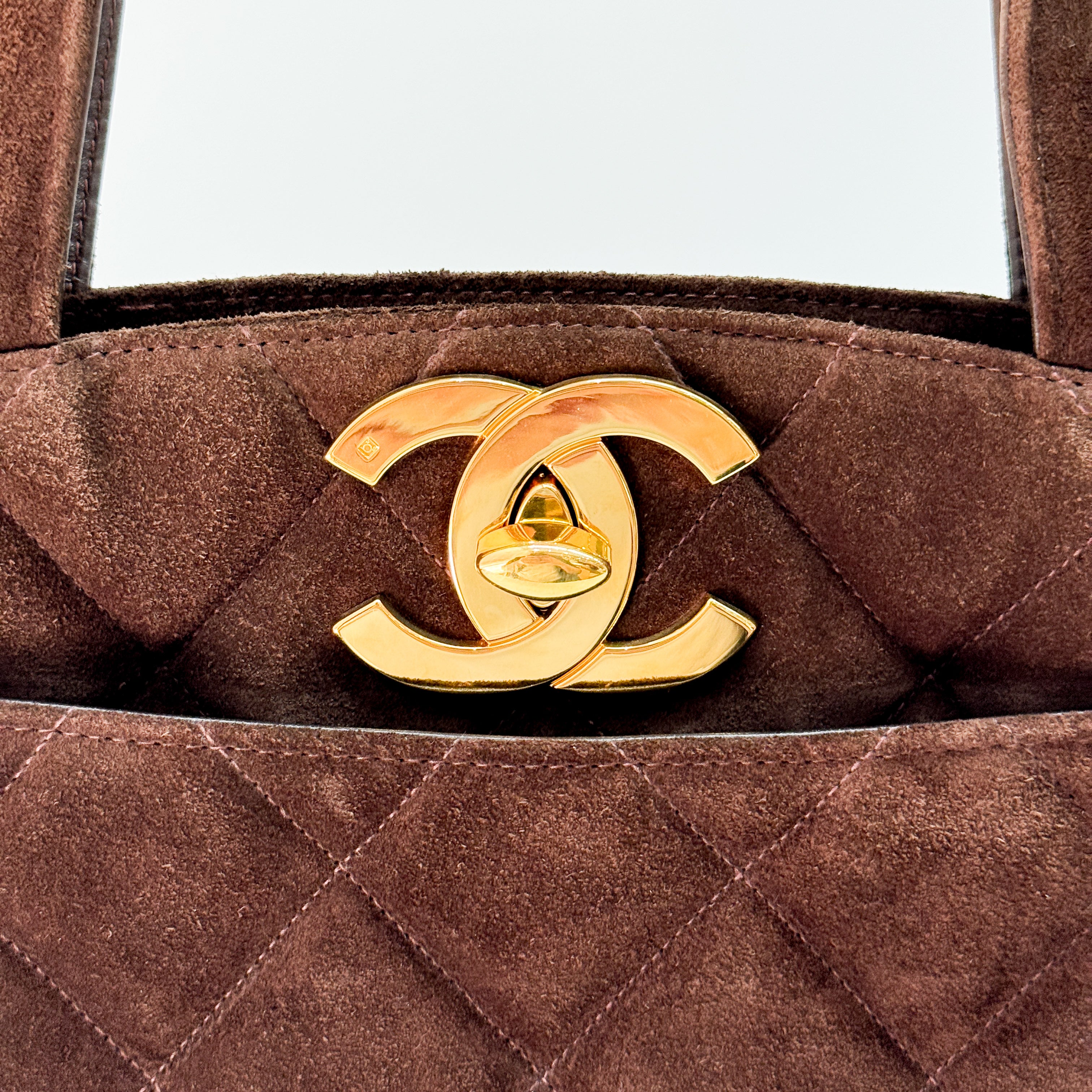 Matelassé Brown Suede Handbag