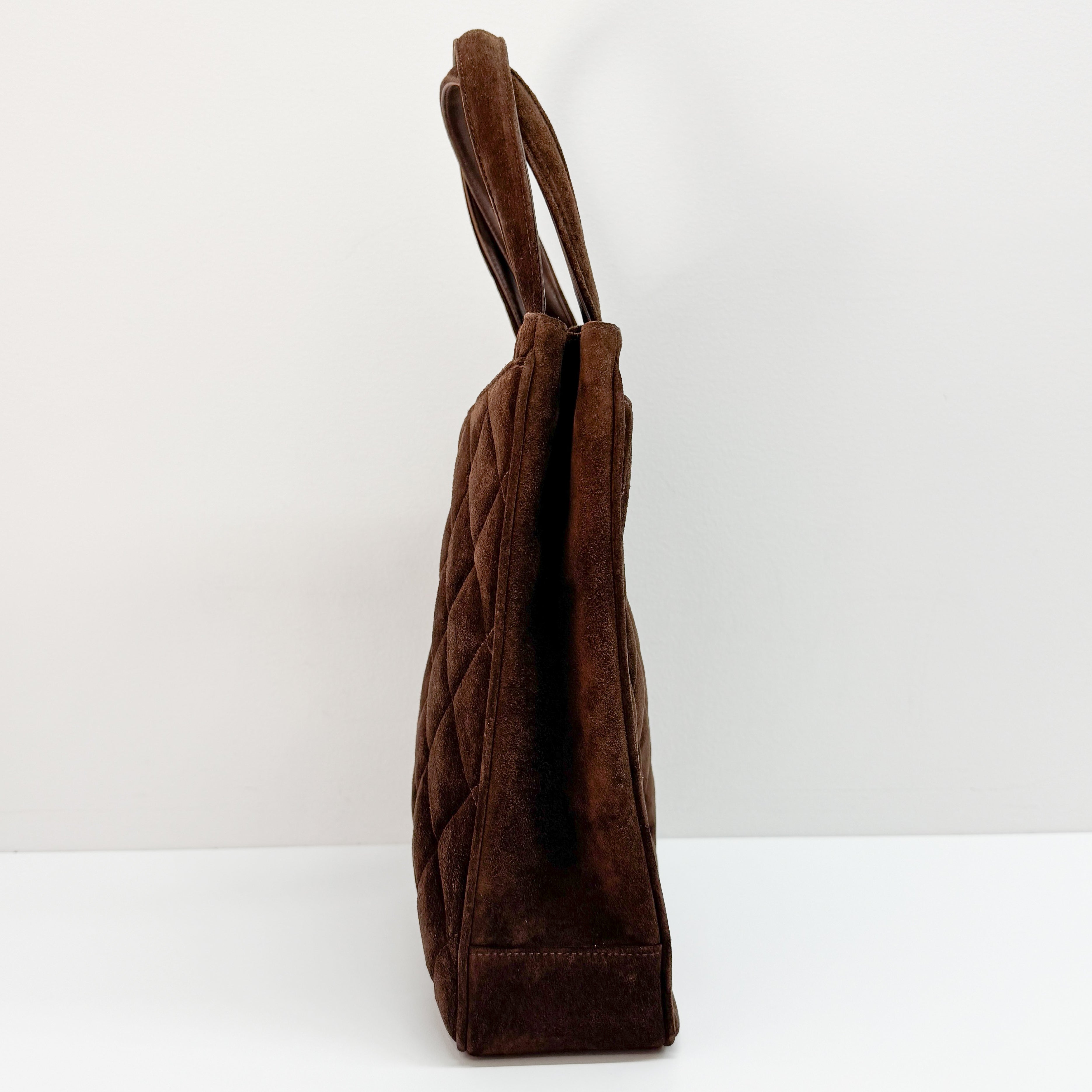 Matelassé Brown Suede Handbag