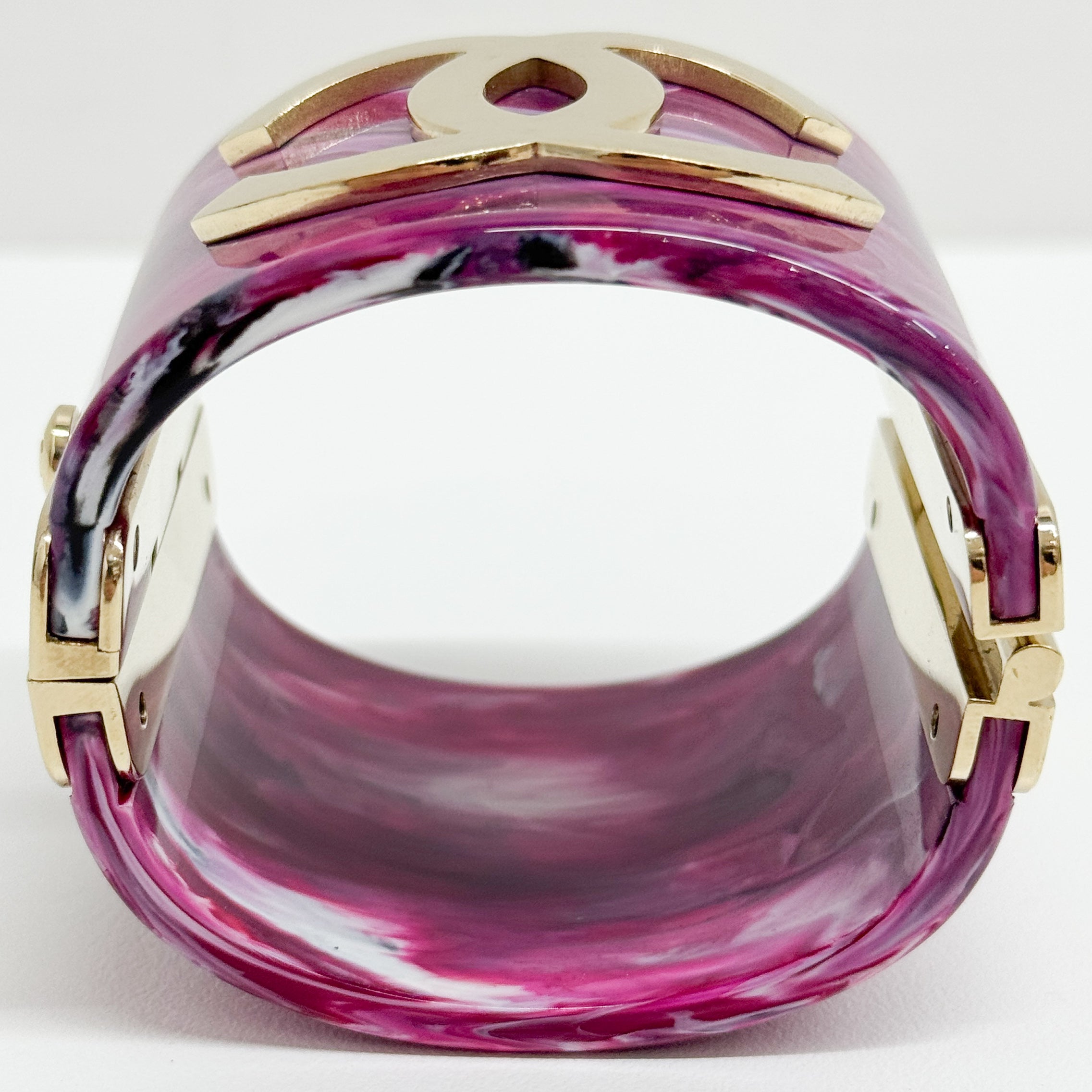 Manschette Gold Logo Purple Plastic Bracelet