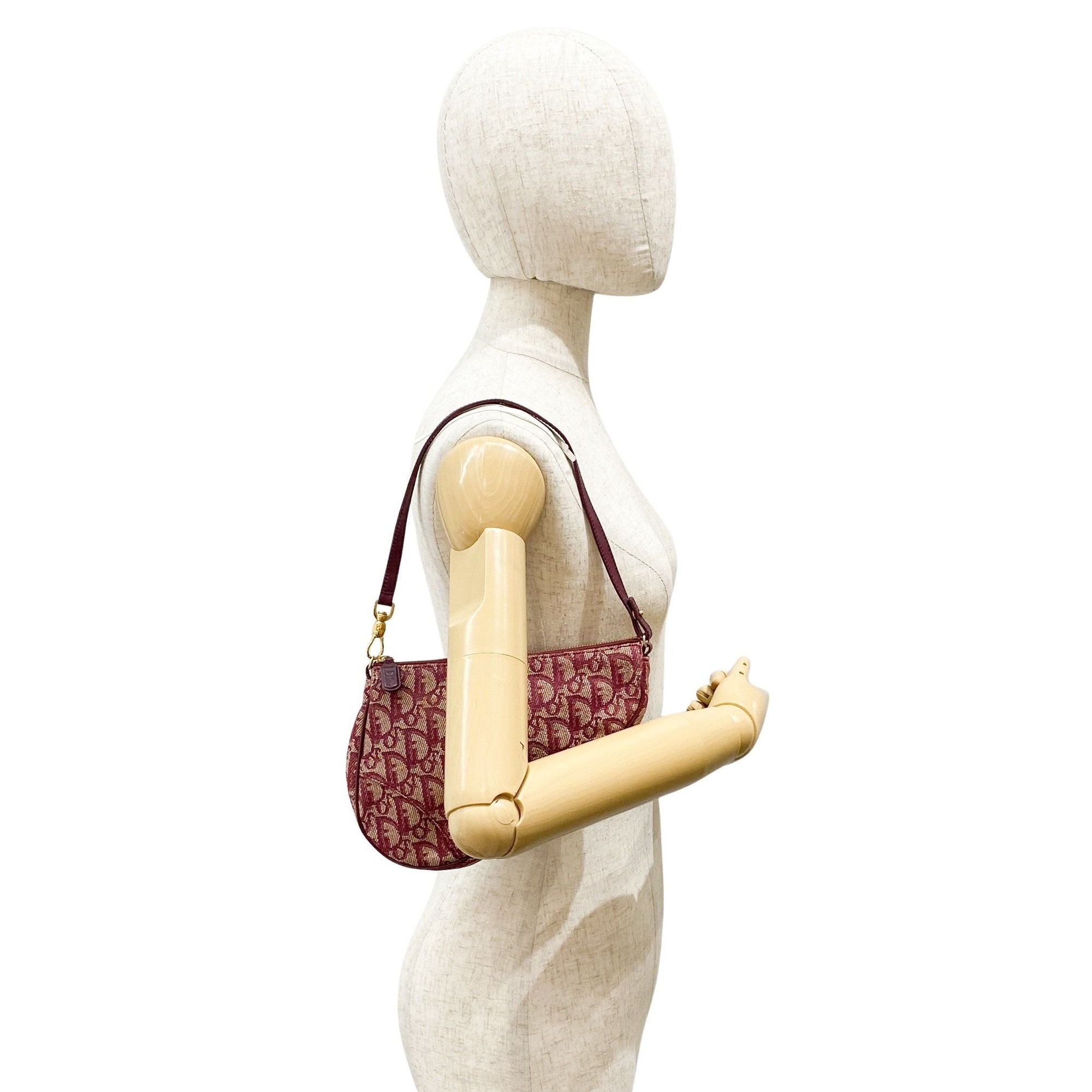 Saddle Red Trotter Canvas Shoulder Bag