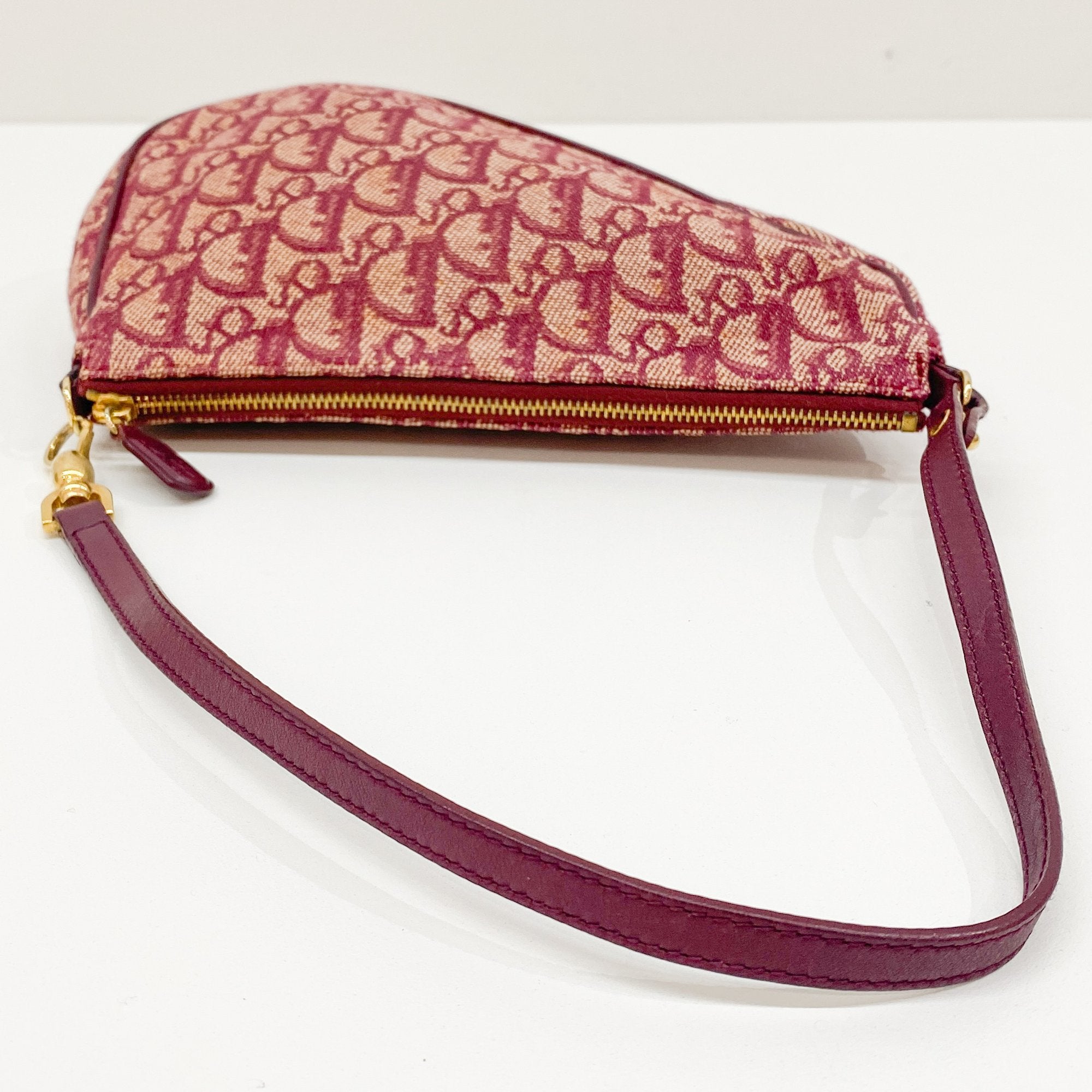 Saddle Red Trotter Canvas Shoulder Bag