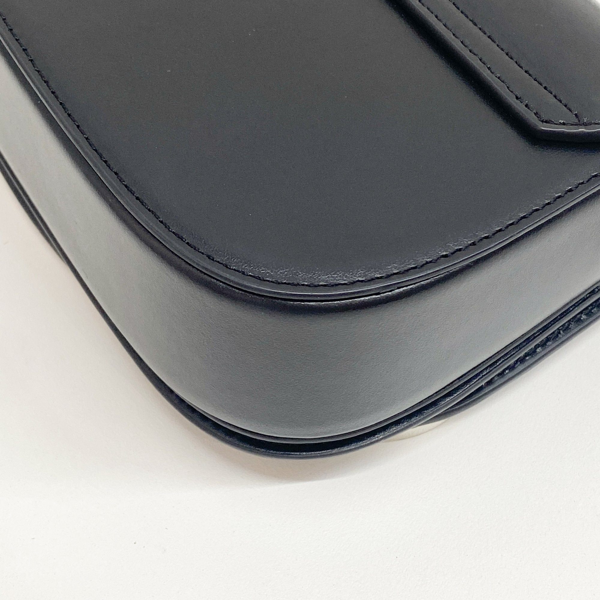 Black 1DR M-Iconic Shoulder Bag