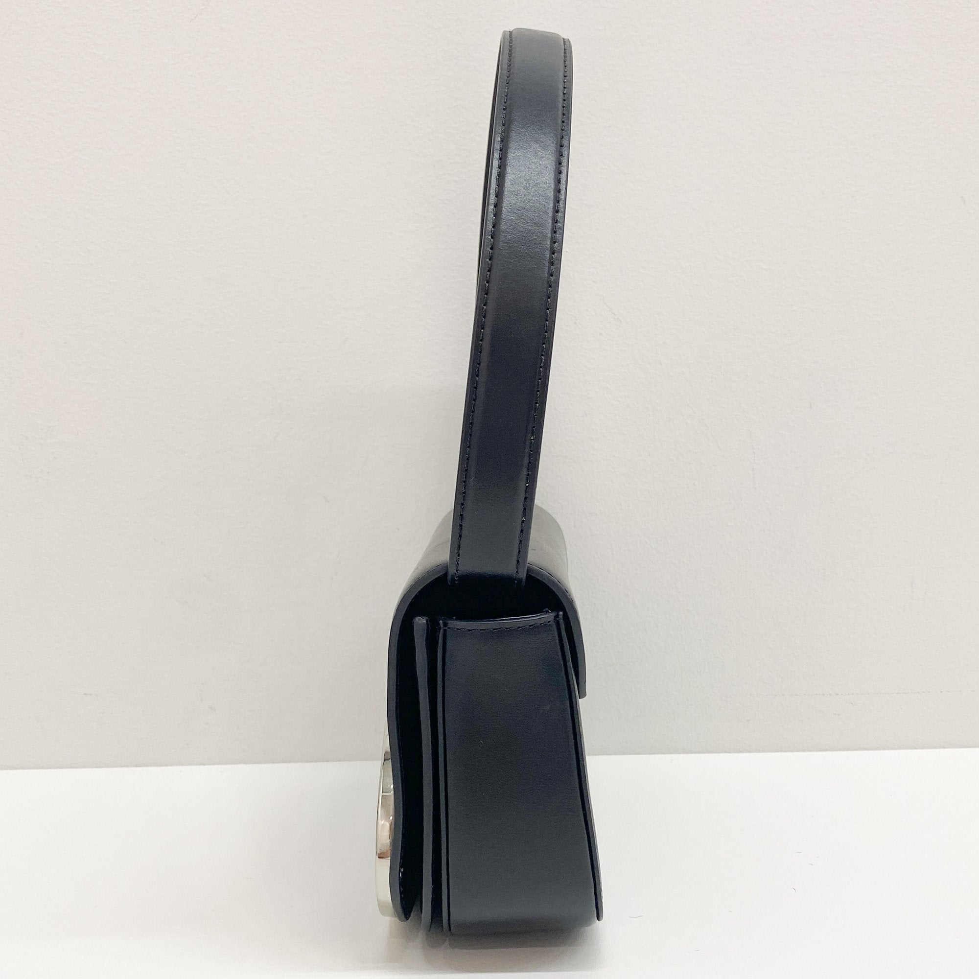 Black 1DR M-Iconic Shoulder Bag